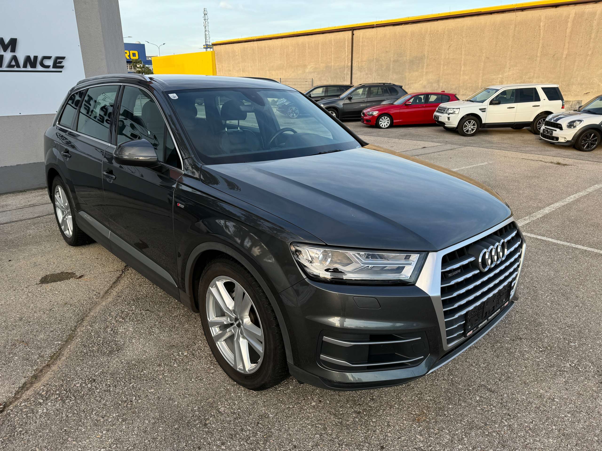 Audi - Q7