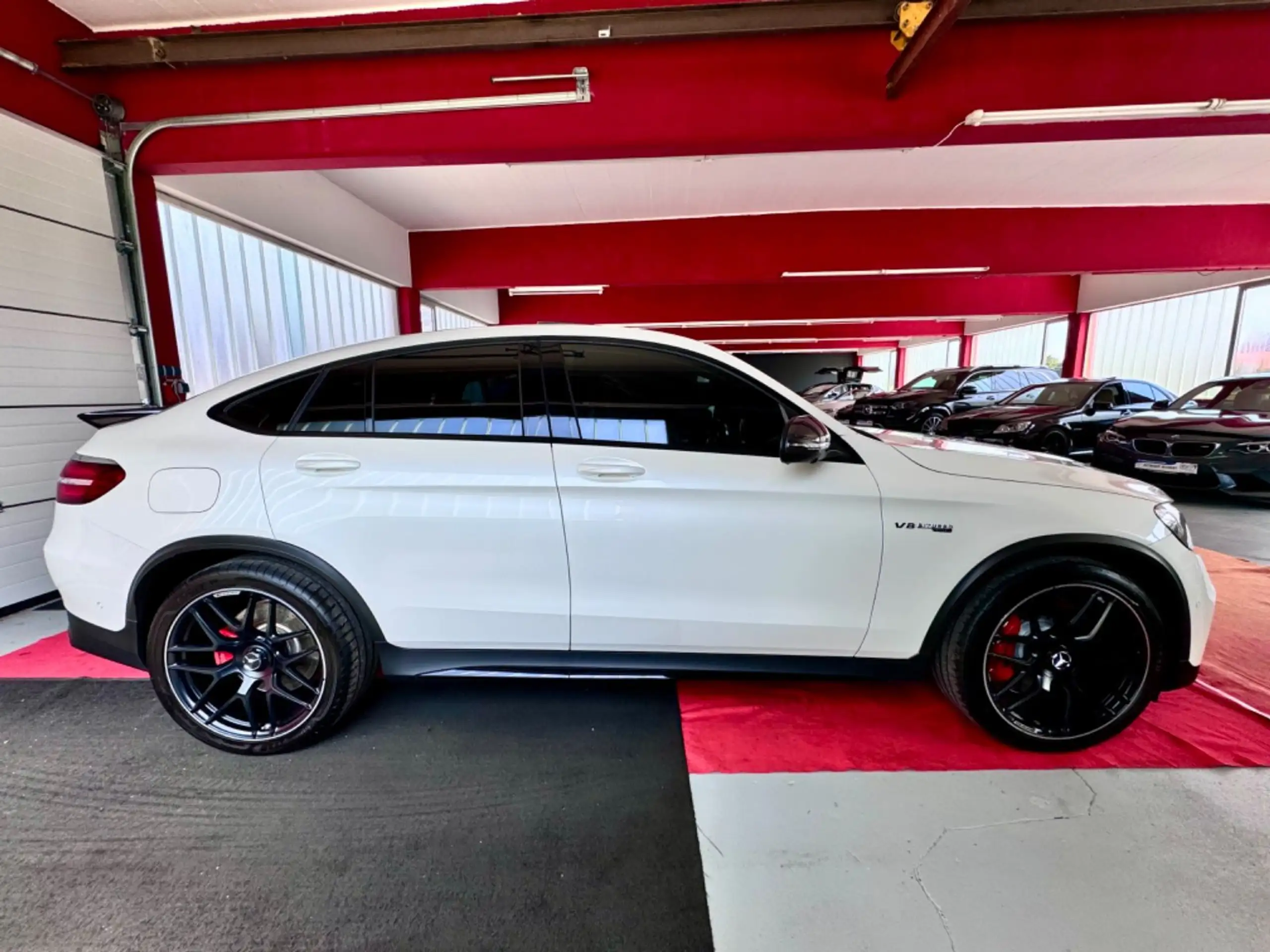 Mercedes-Benz - GLC 63 AMG