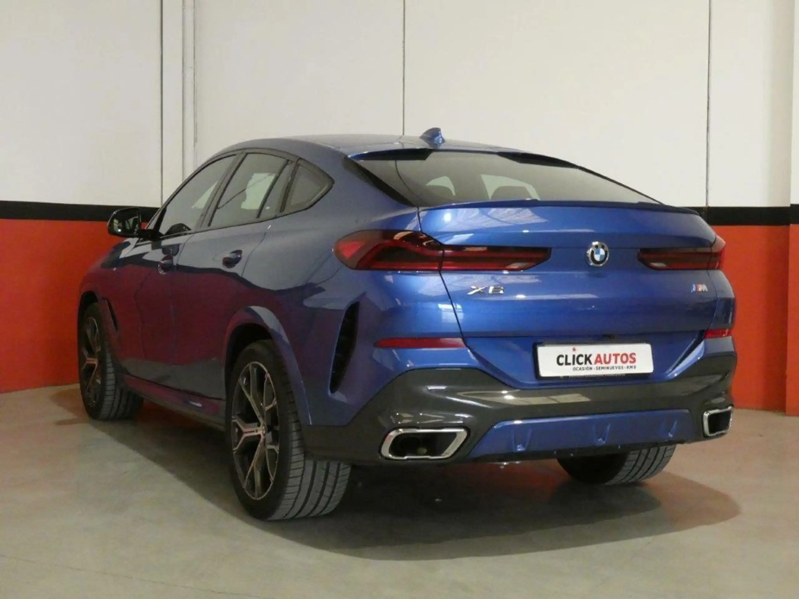 BMW - X6