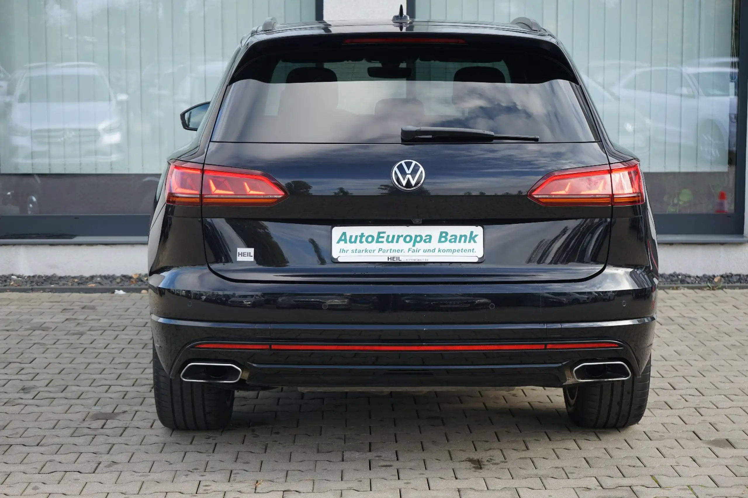 Volkswagen - Touareg