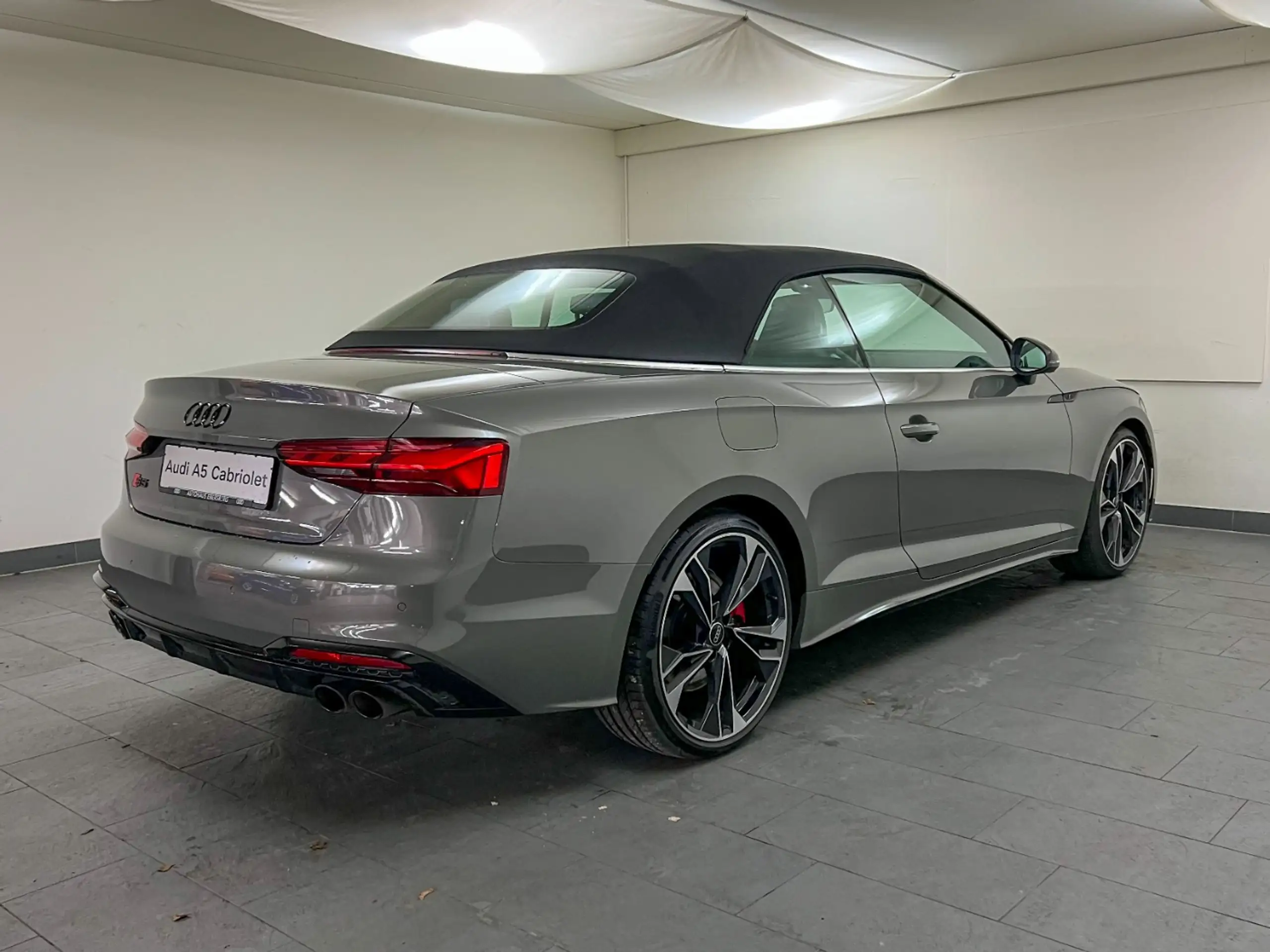 Audi - S5