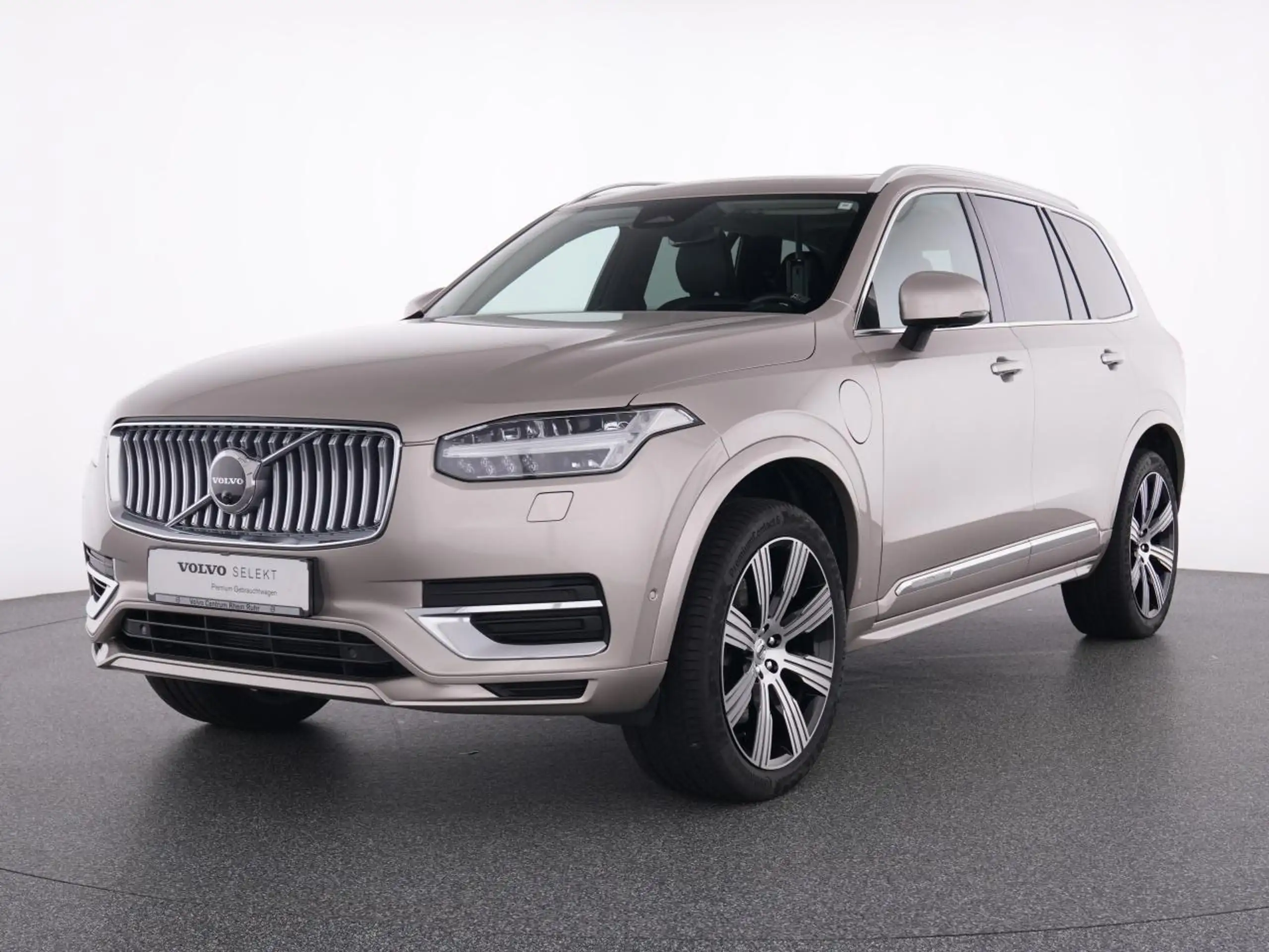 Volvo - XC90