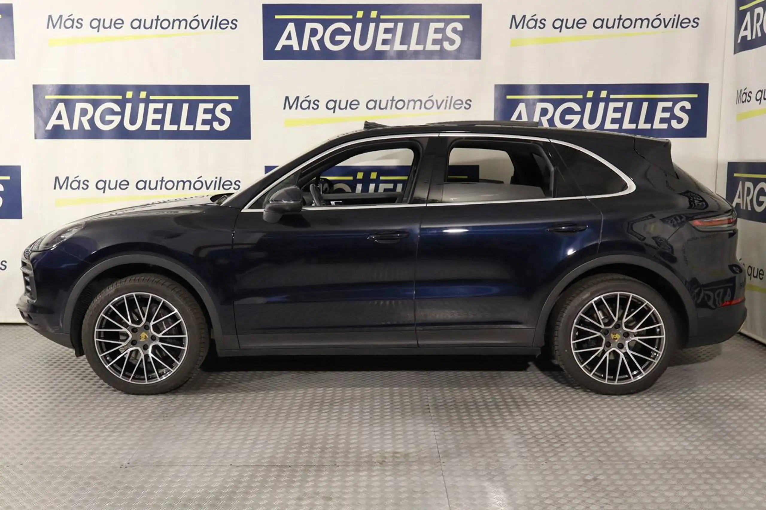 Porsche - Cayenne