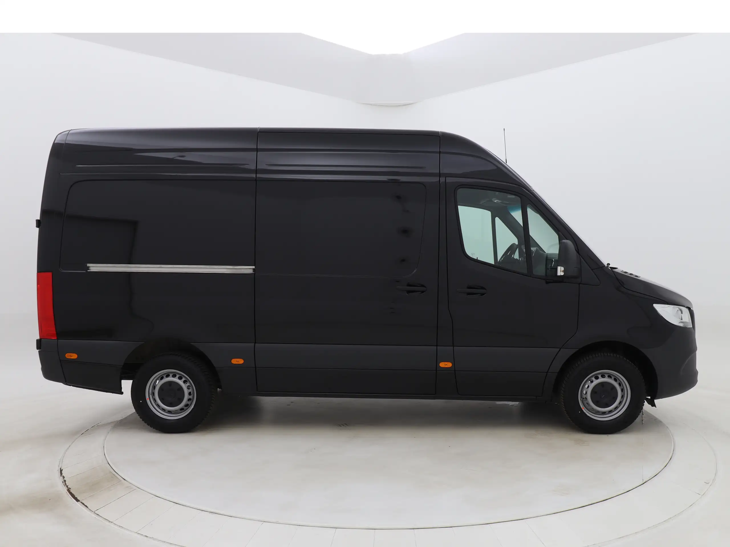 Mercedes-Benz - Sprinter