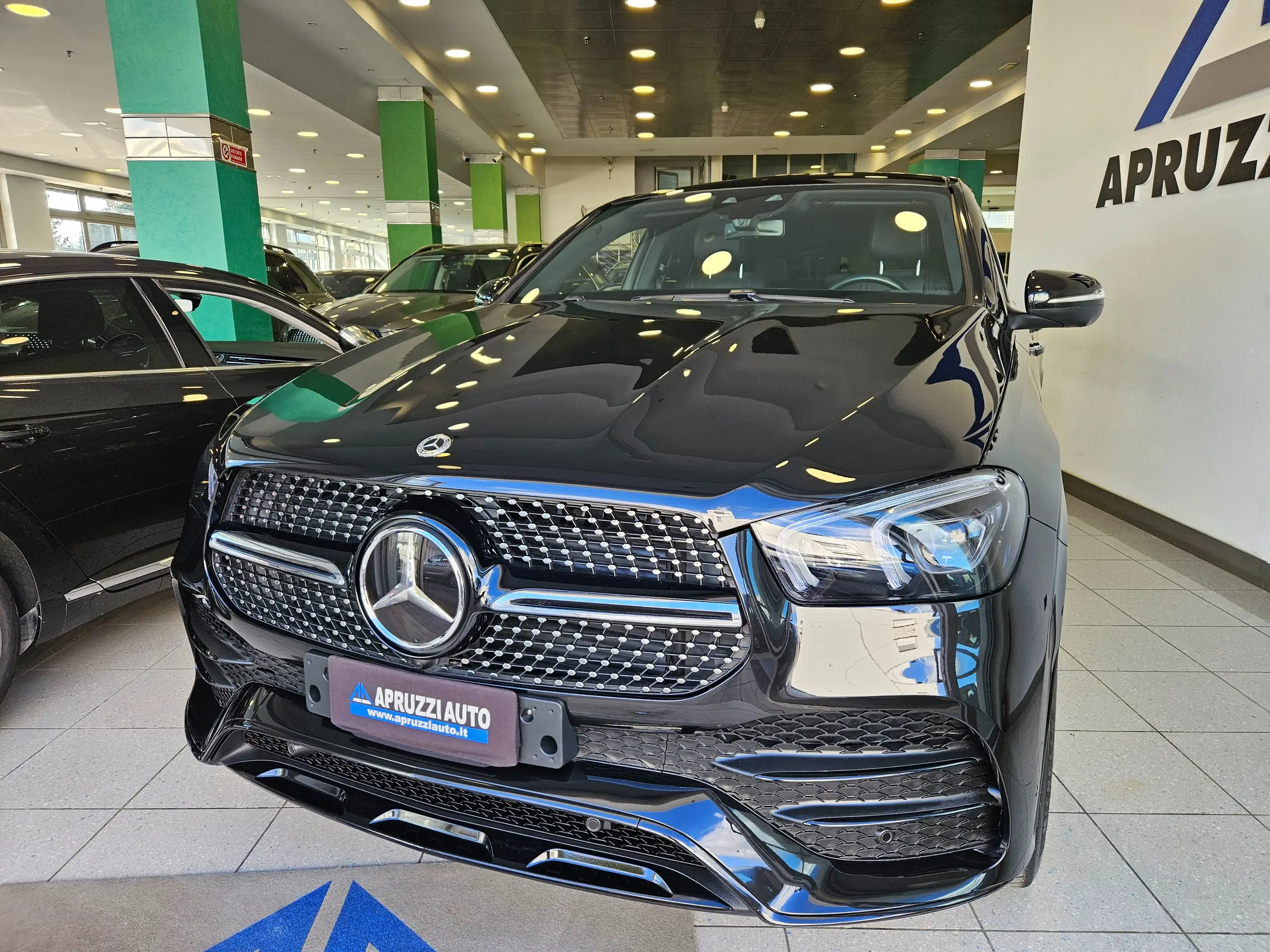 Mercedes-Benz - GLE 350