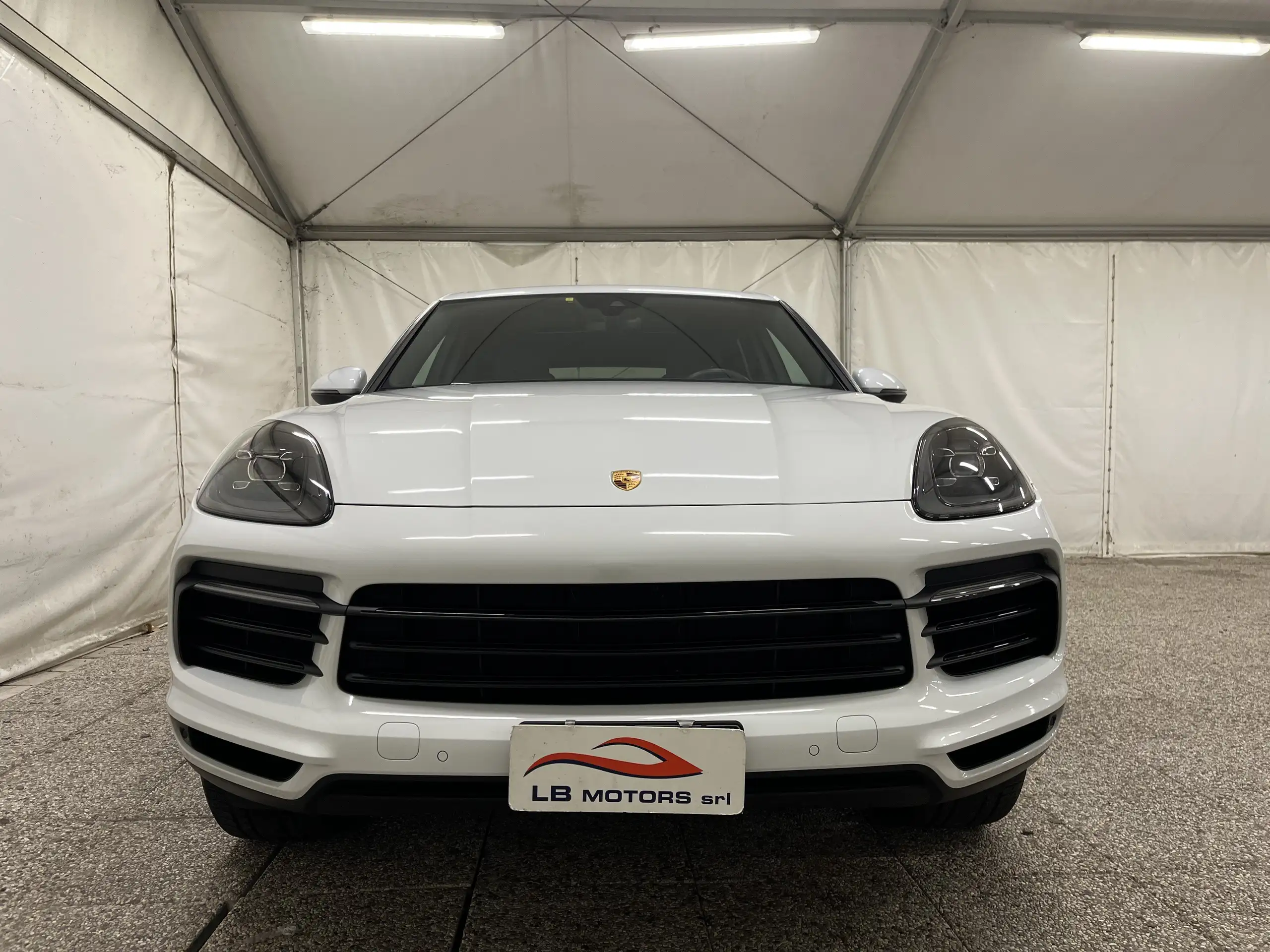 Porsche - Cayenne