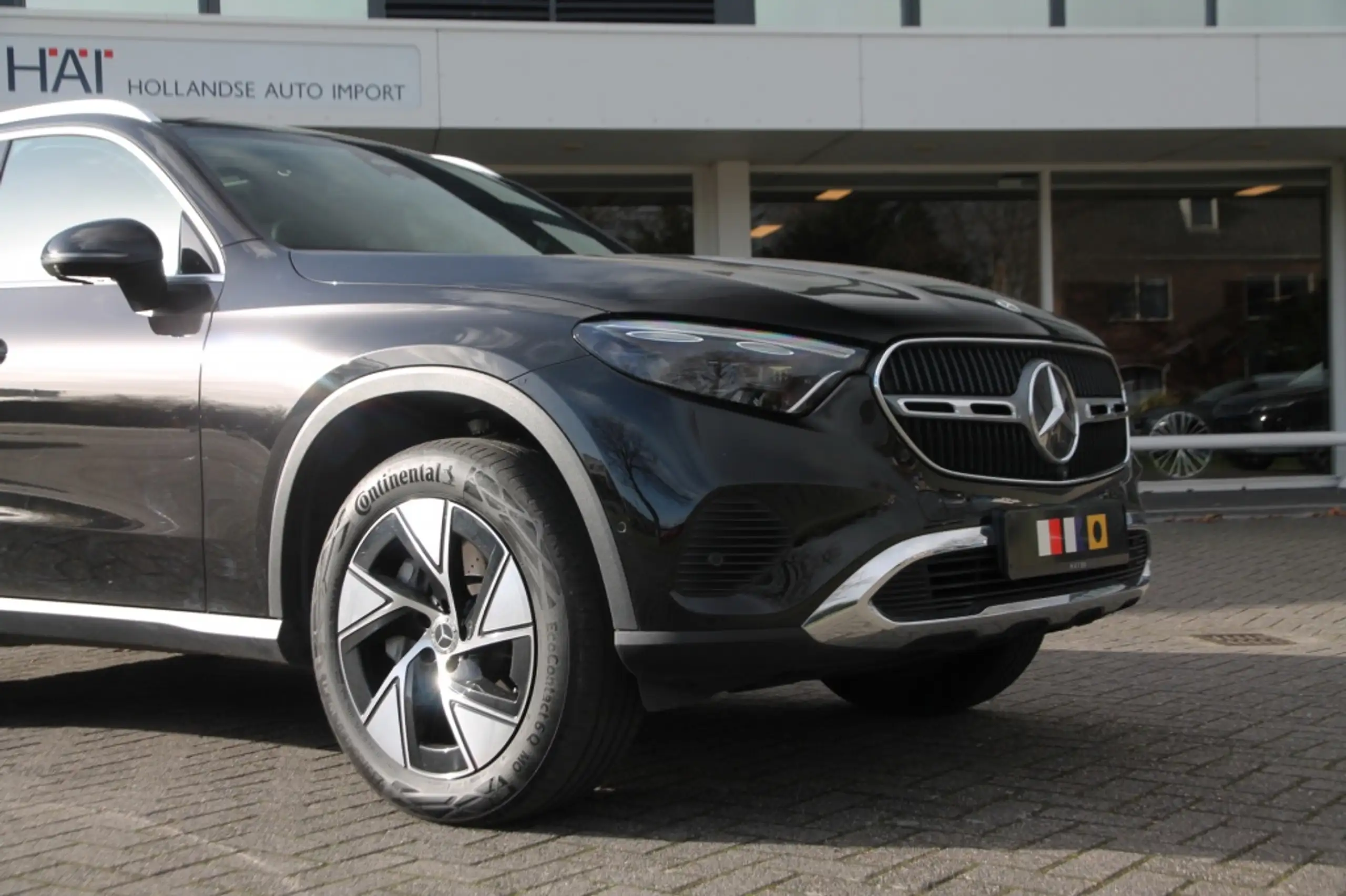 Mercedes-Benz - GLC 300