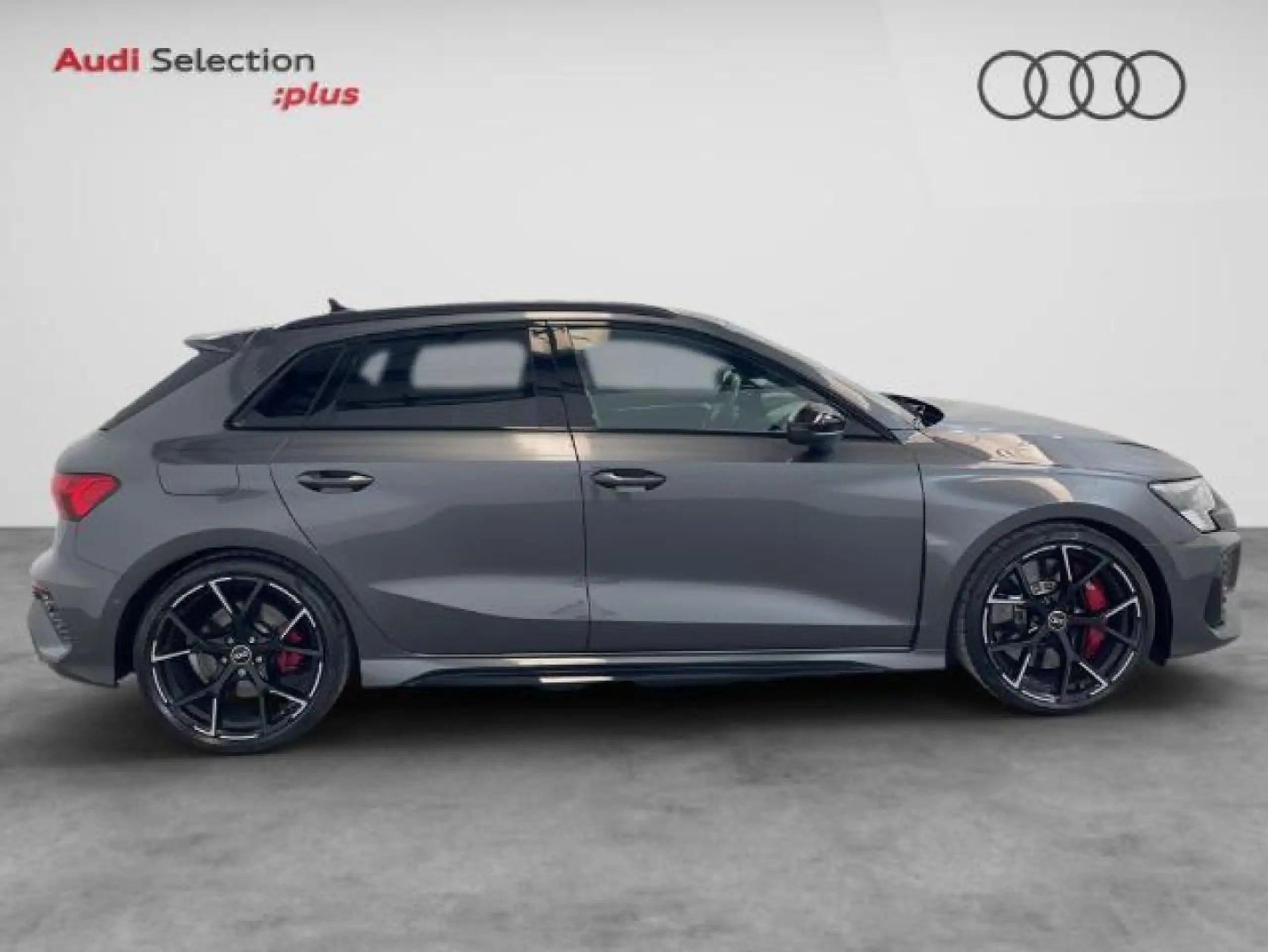 Audi - RS3