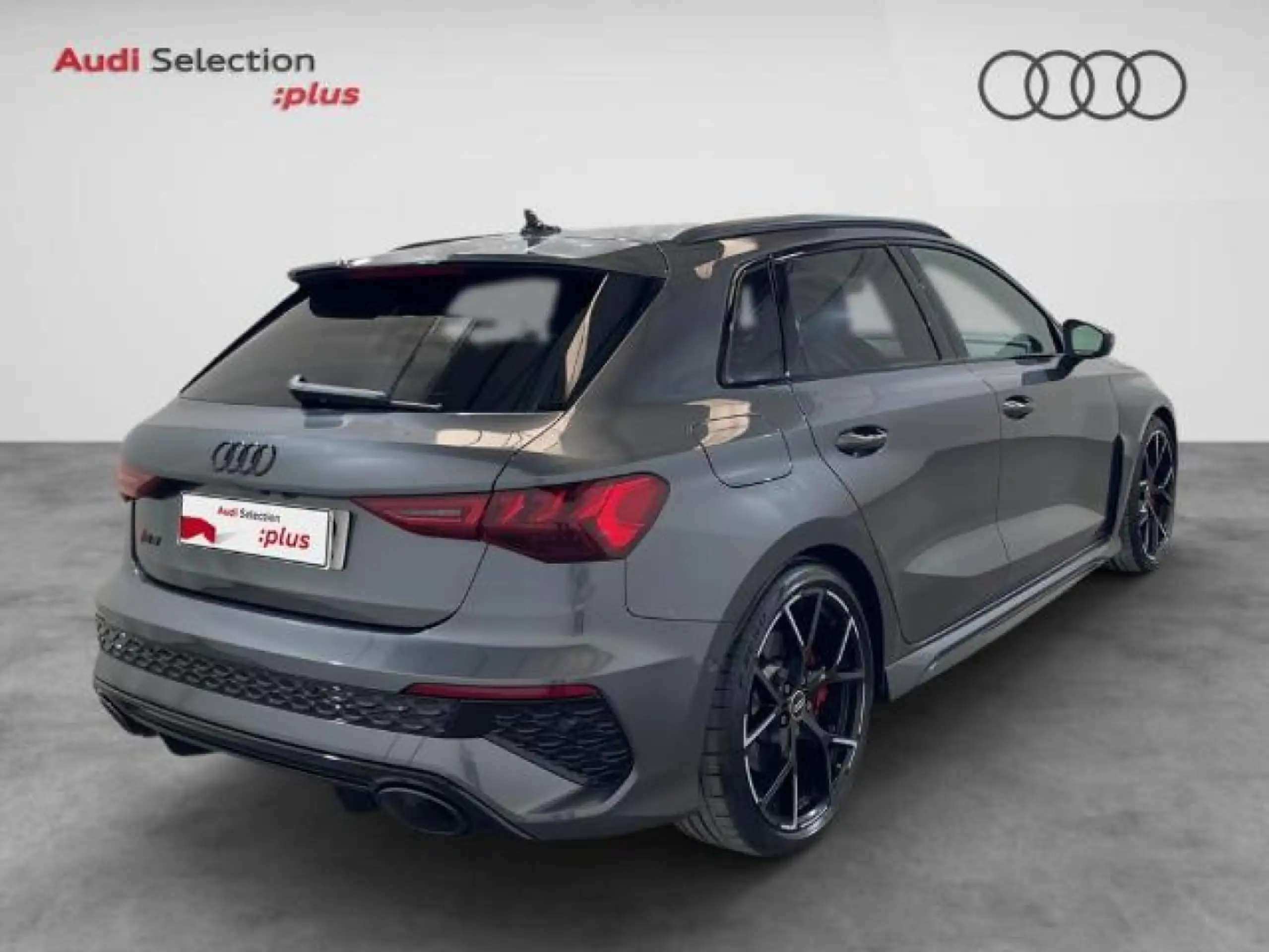 Audi - RS3