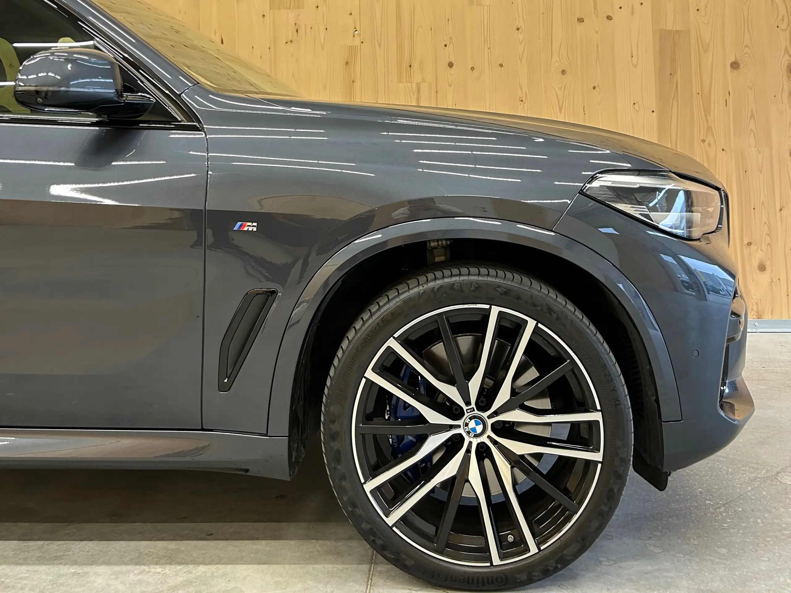 BMW - X5