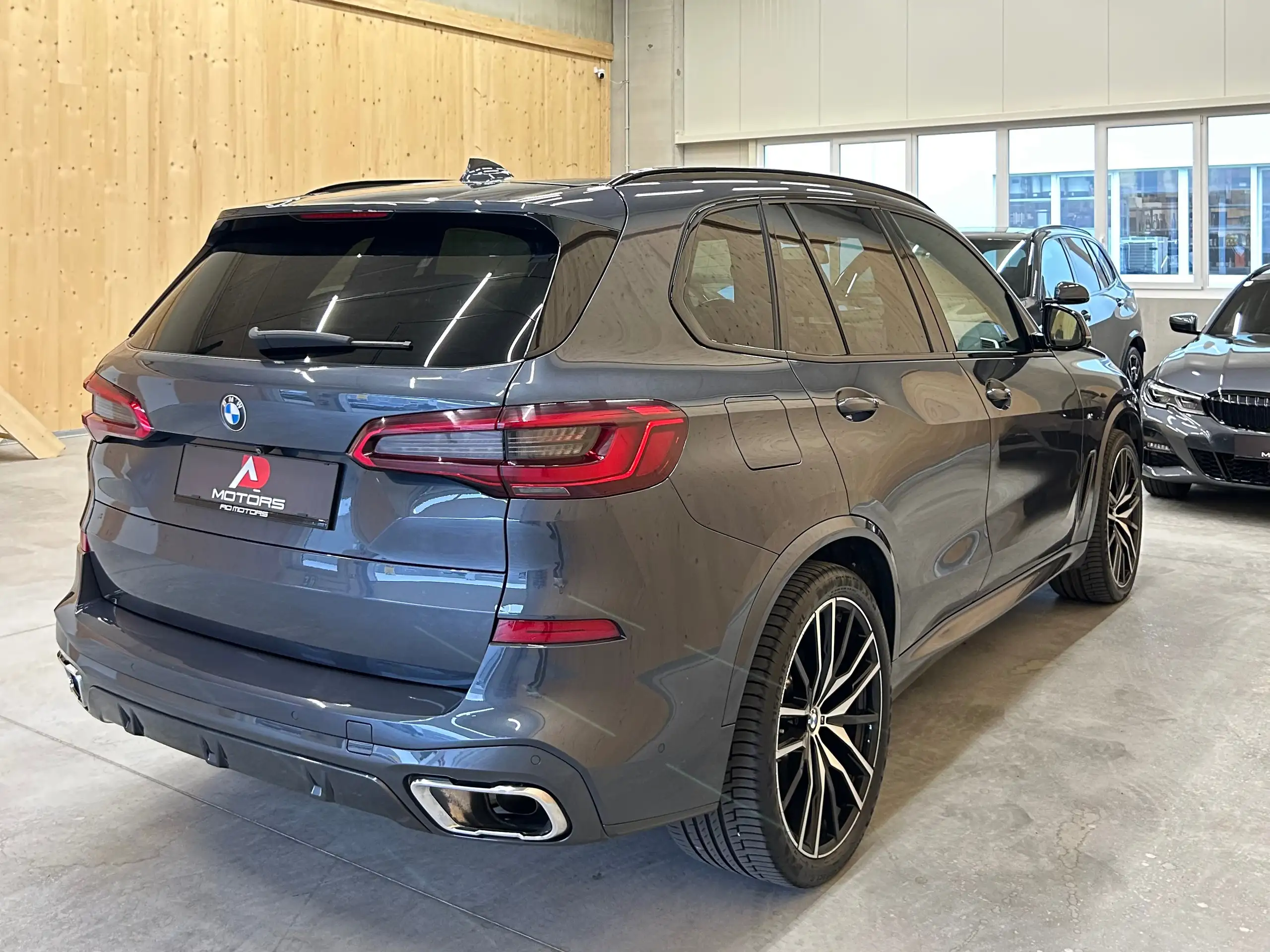 BMW - X5