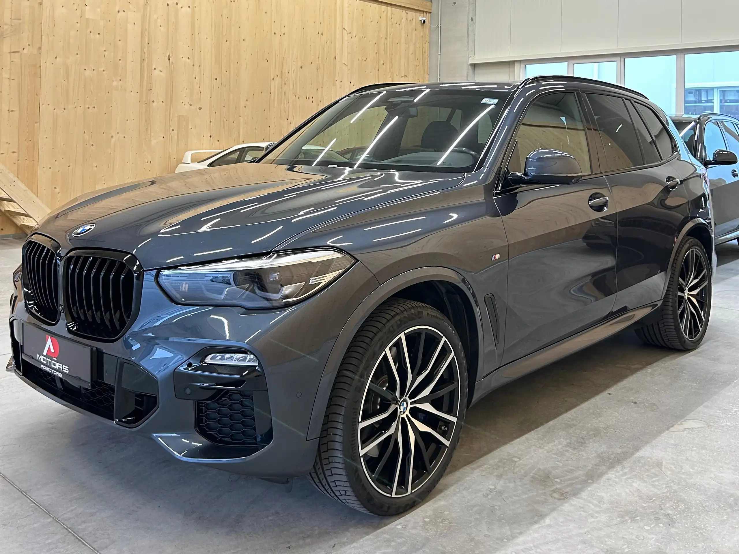 BMW - X5