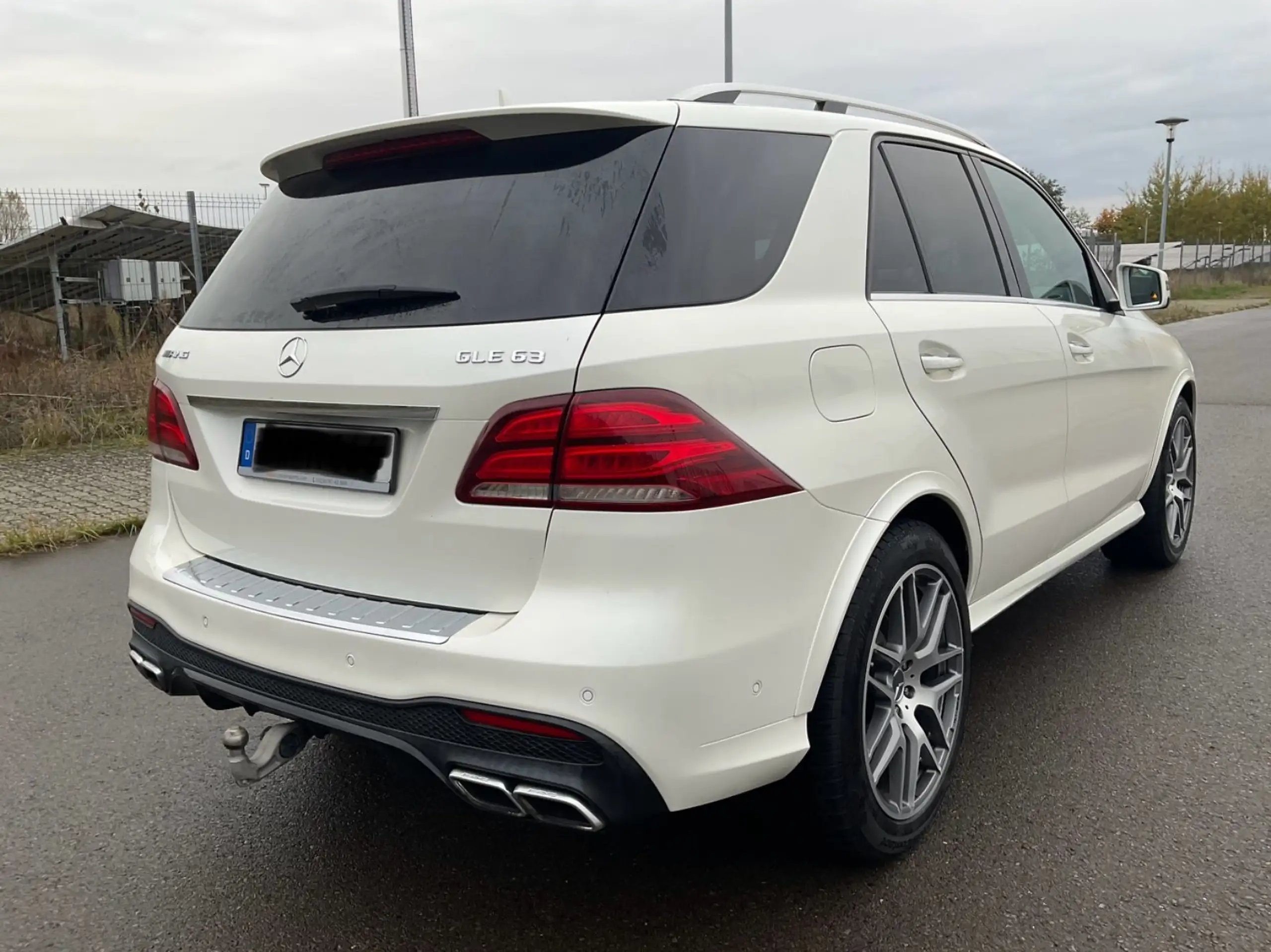 Mercedes-Benz - GLE 63 AMG