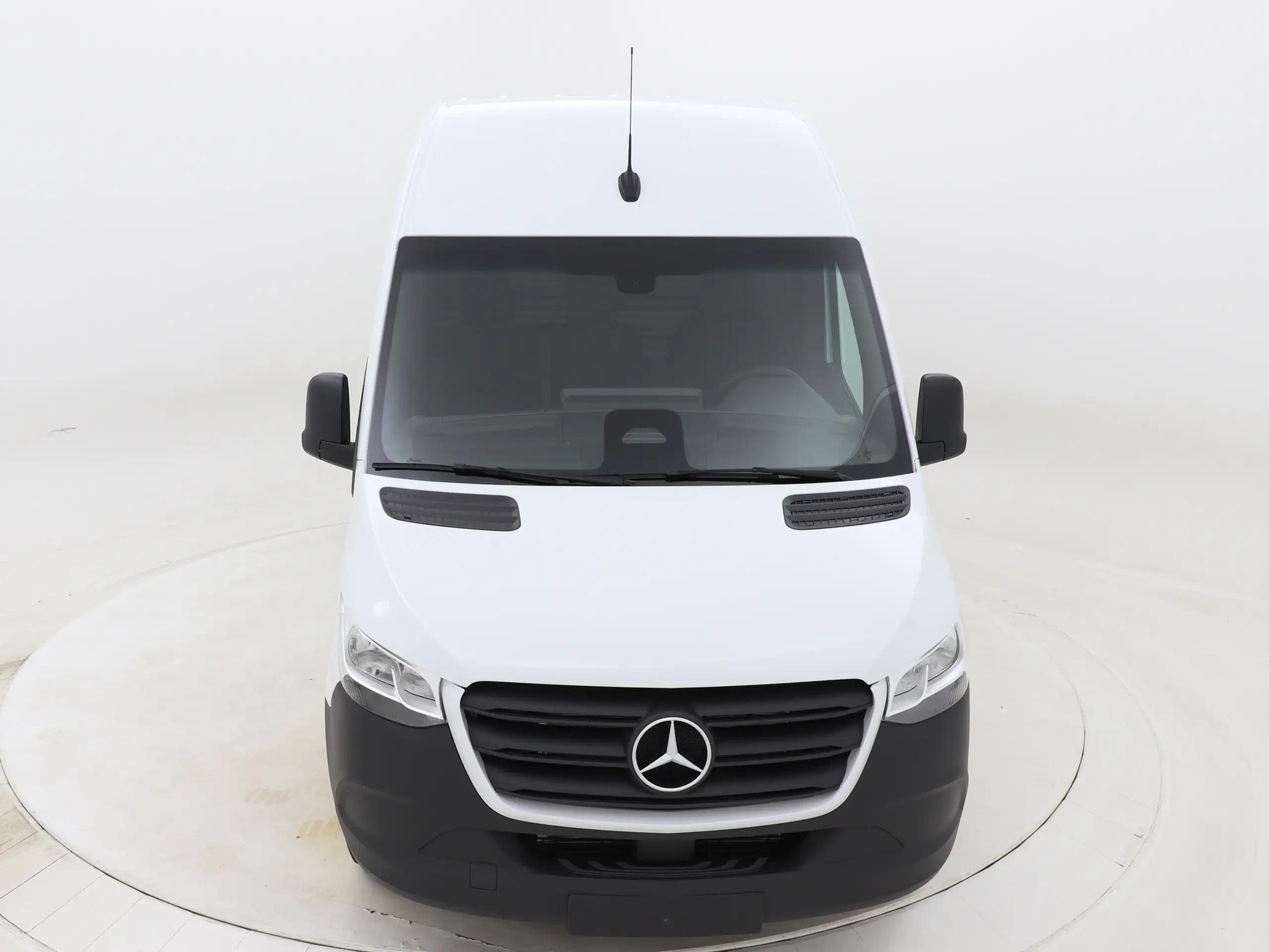 Mercedes-Benz - Sprinter