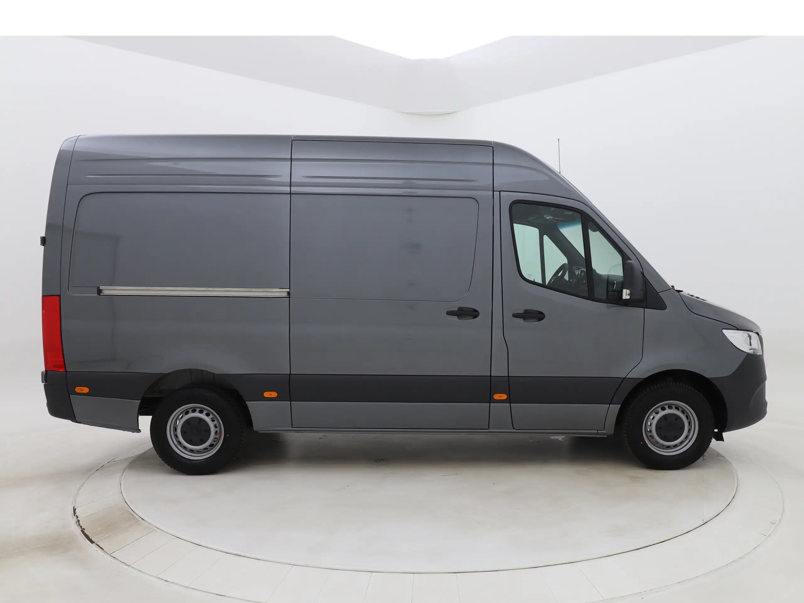 Mercedes-Benz - Sprinter