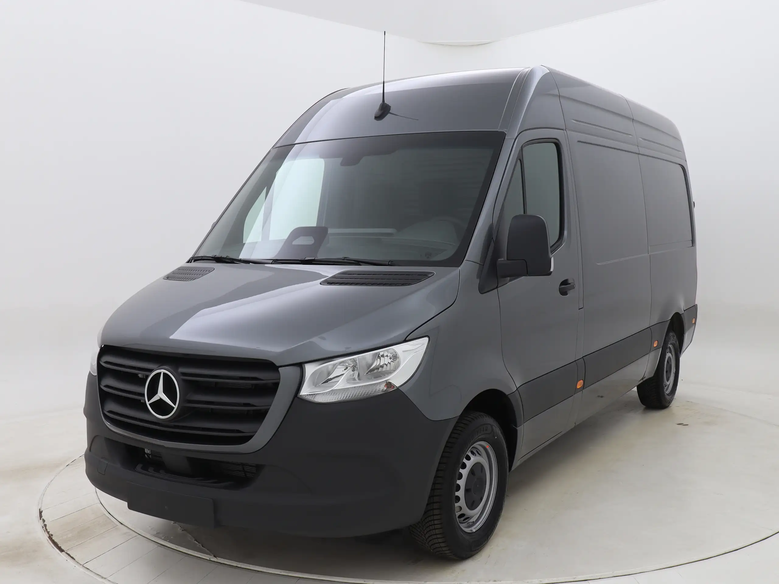 Mercedes-Benz - Sprinter