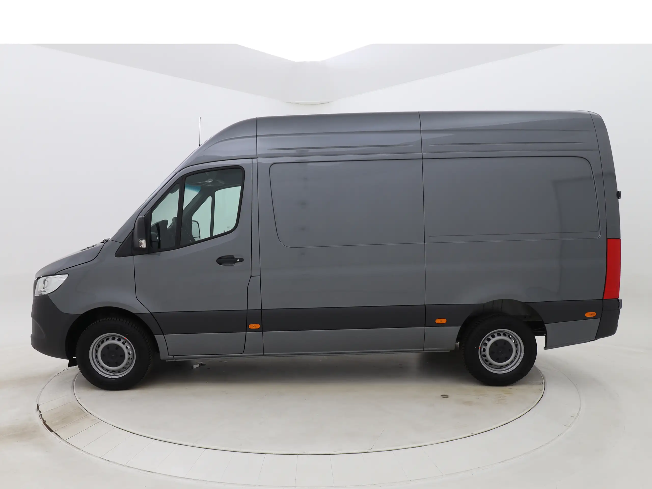 Mercedes-Benz - Sprinter