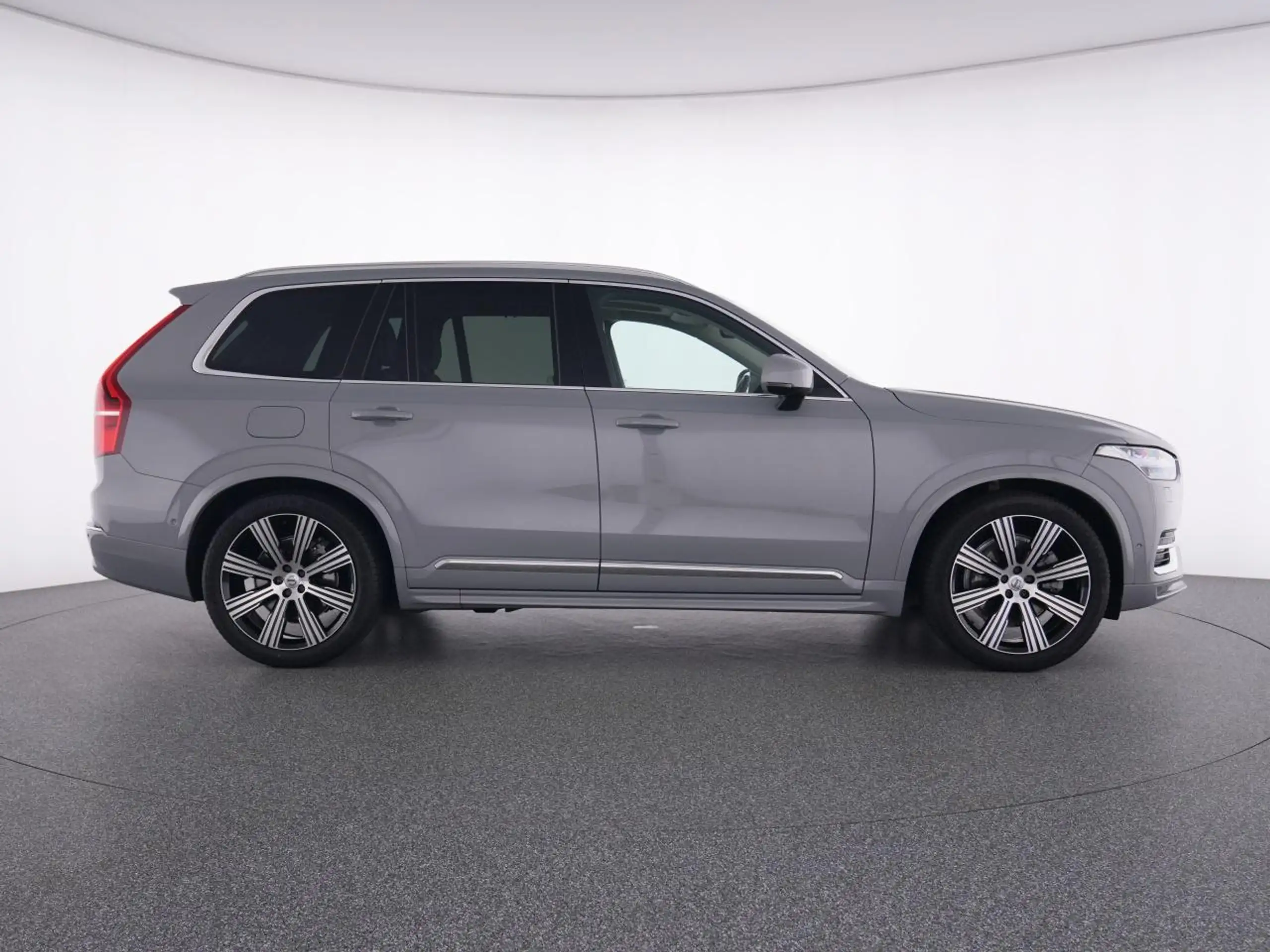 Volvo - XC90