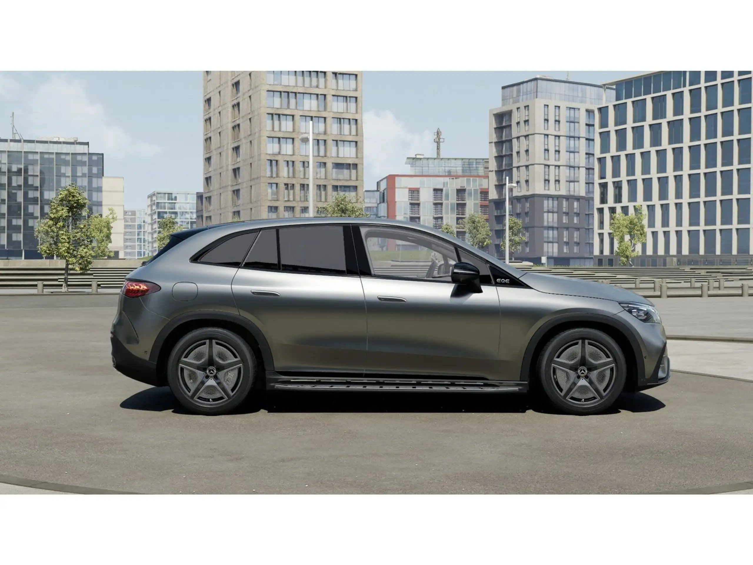 Mercedes-Benz - EQE SUV