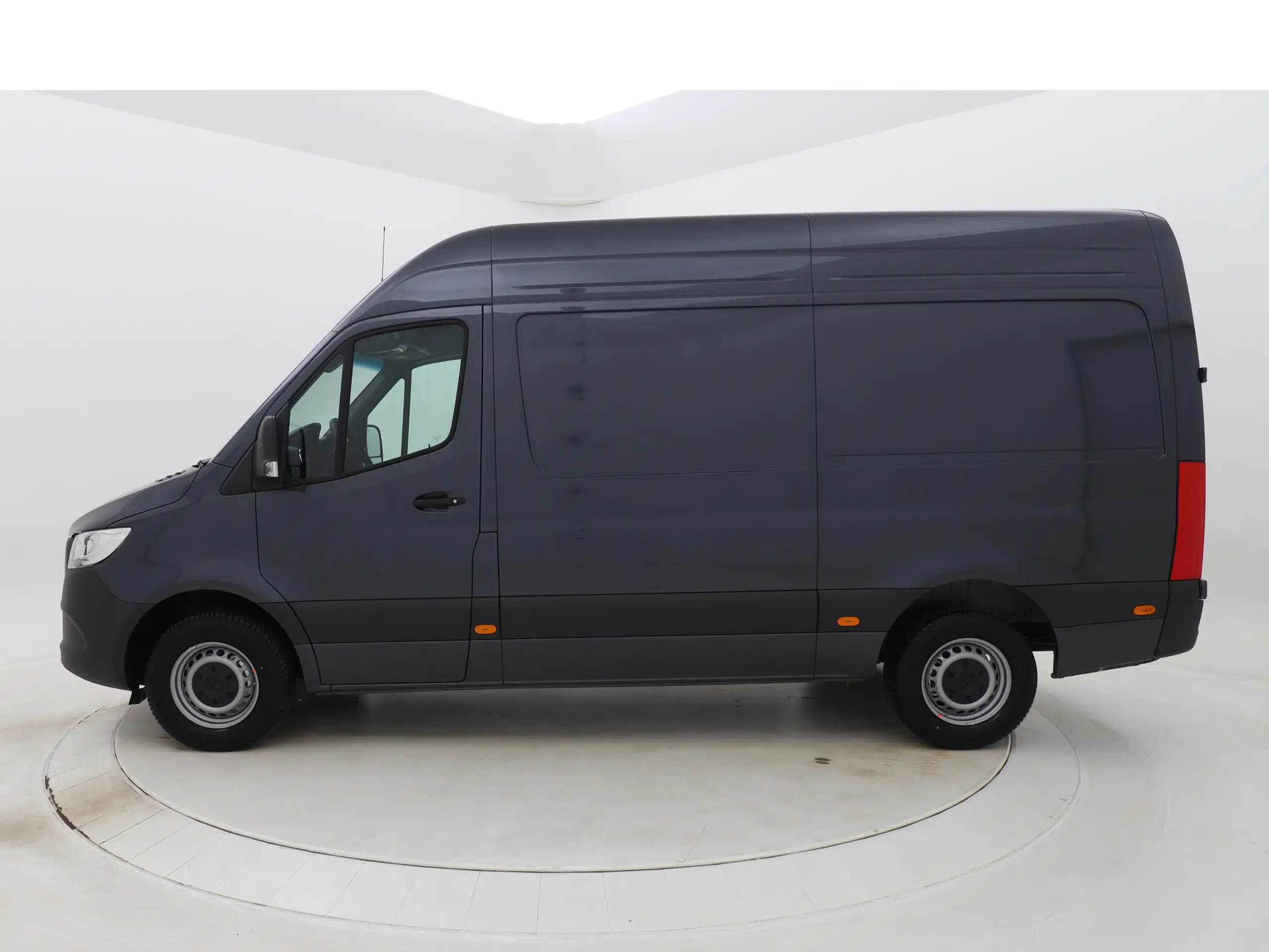 Mercedes-Benz - Sprinter