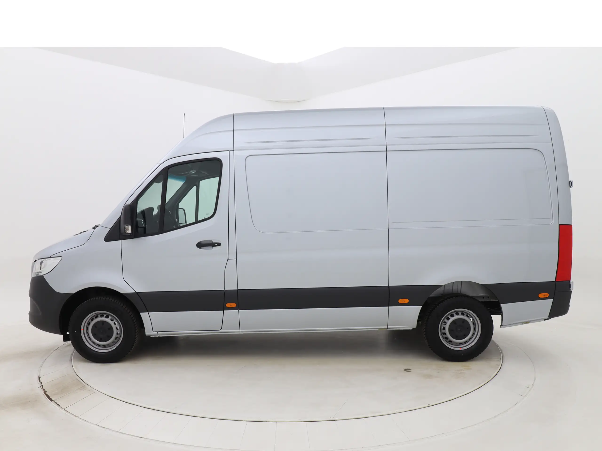 Mercedes-Benz - Sprinter