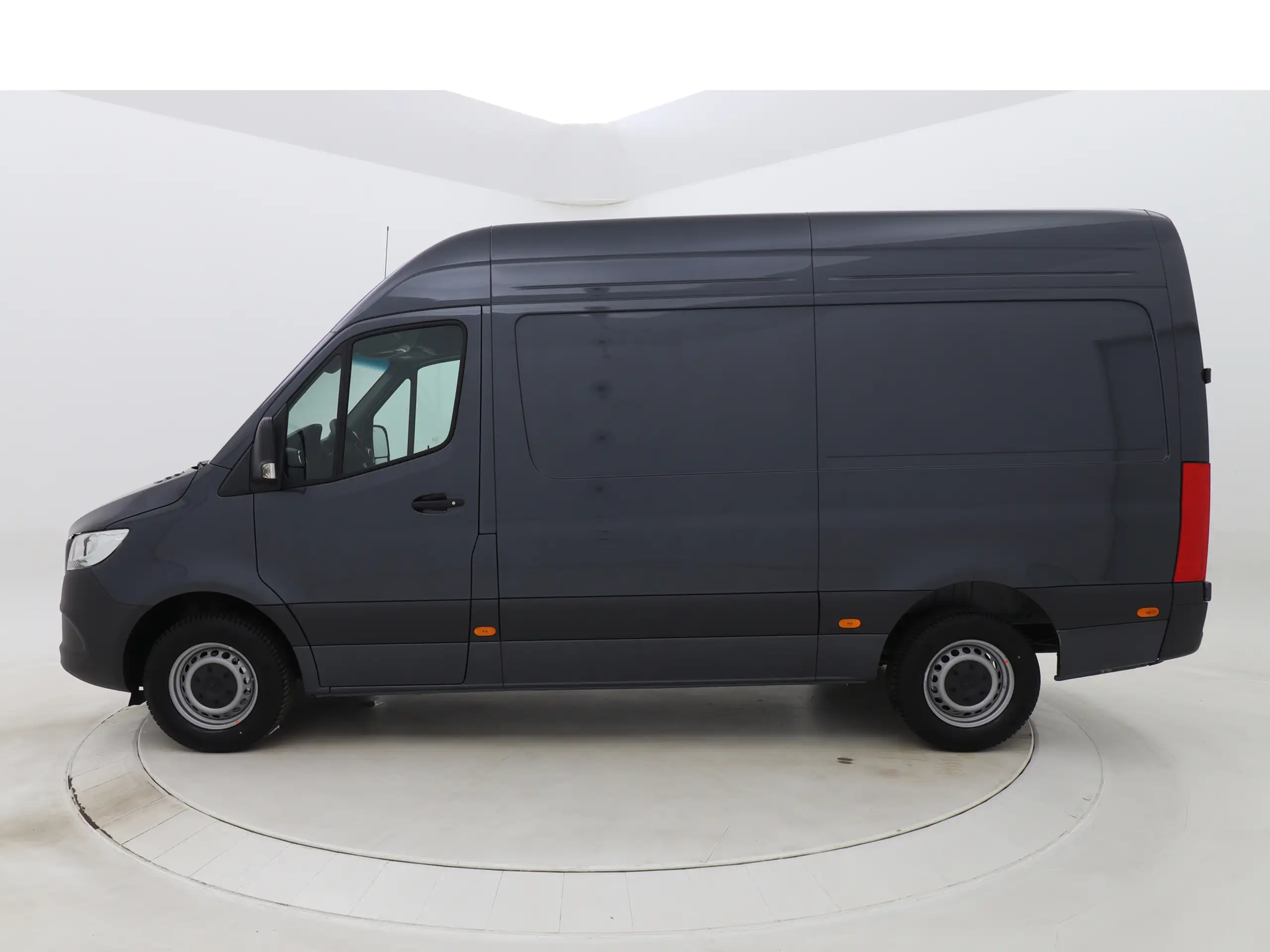 Mercedes-Benz - Sprinter