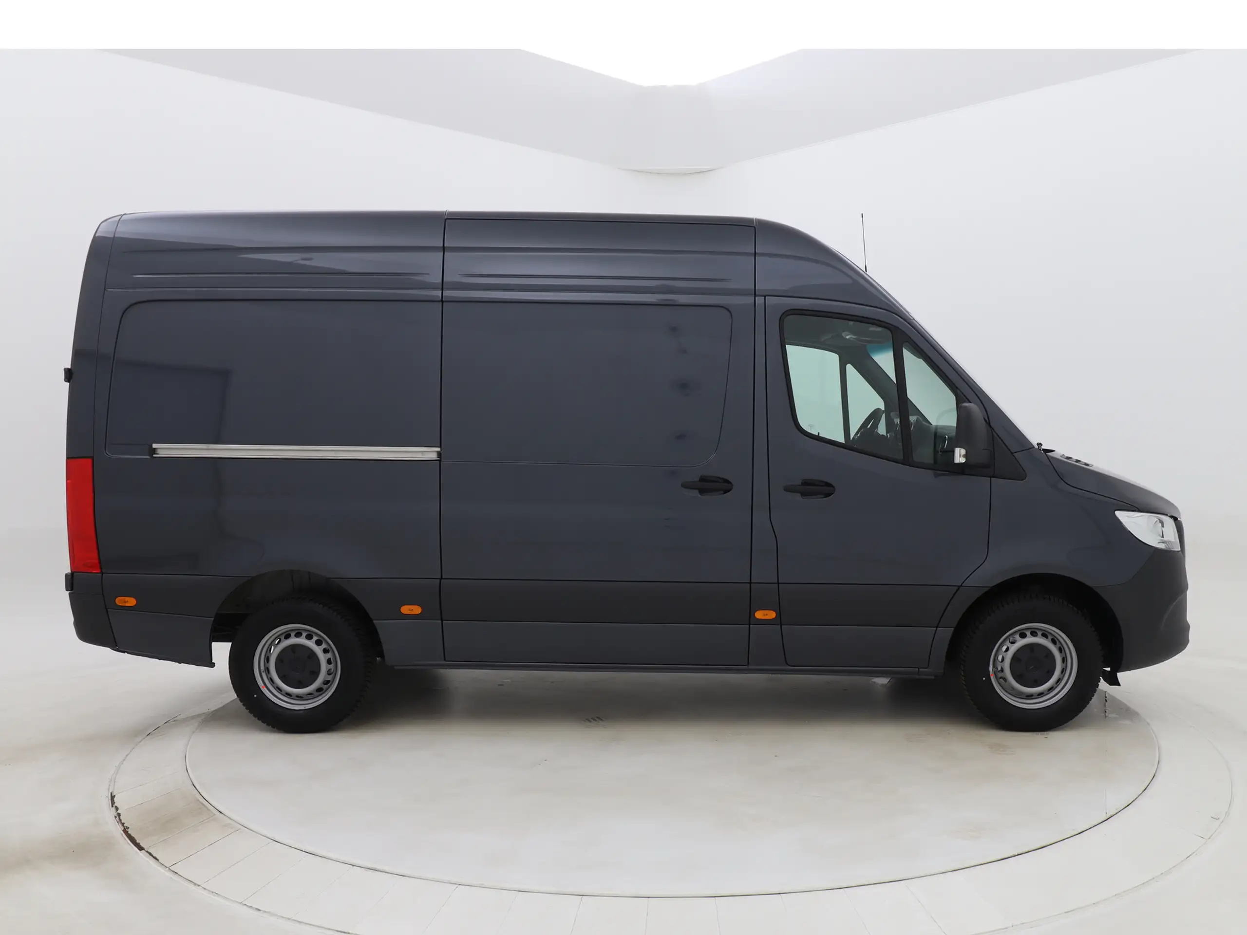 Mercedes-Benz - Sprinter