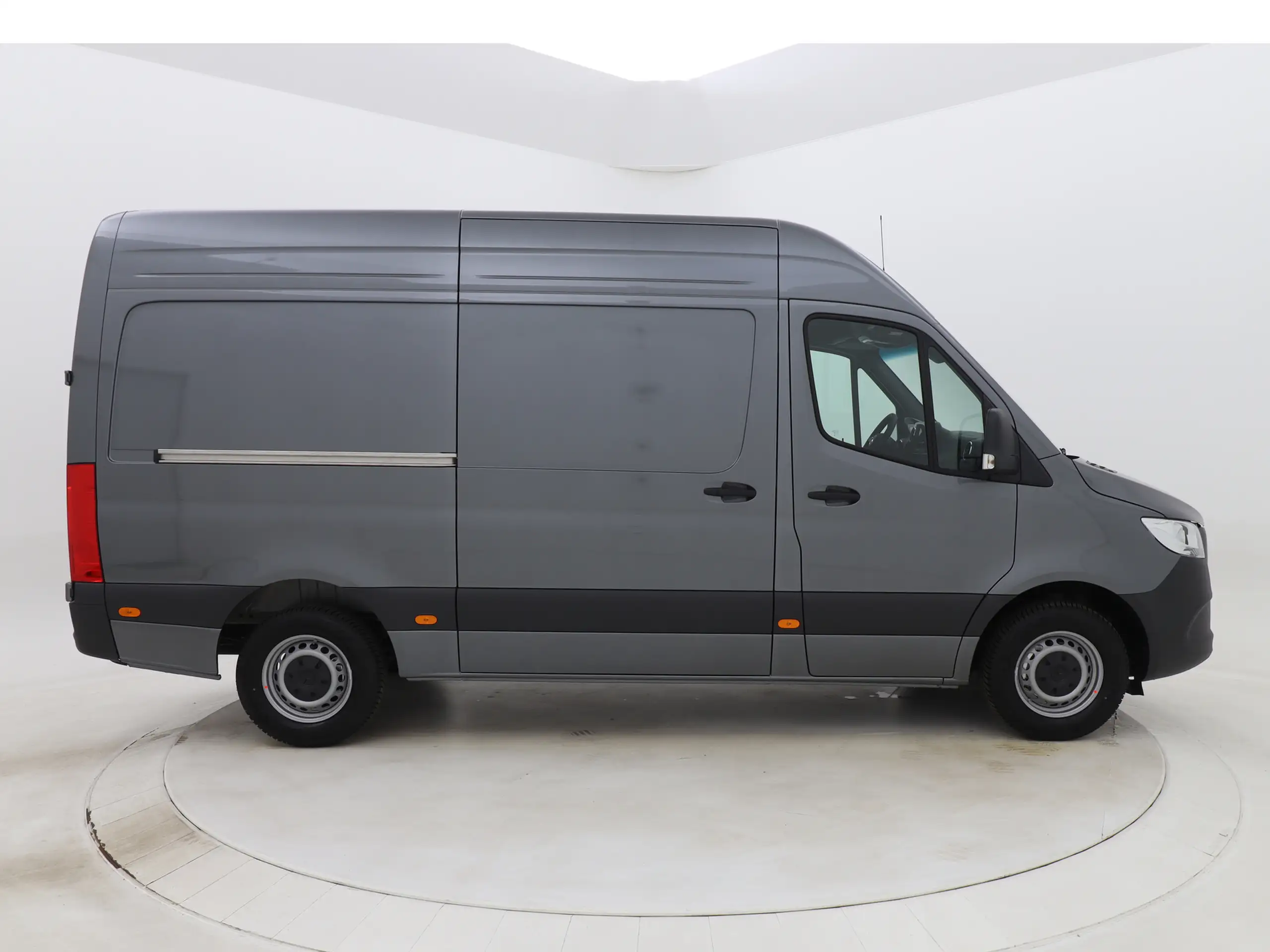 Mercedes-Benz - Sprinter