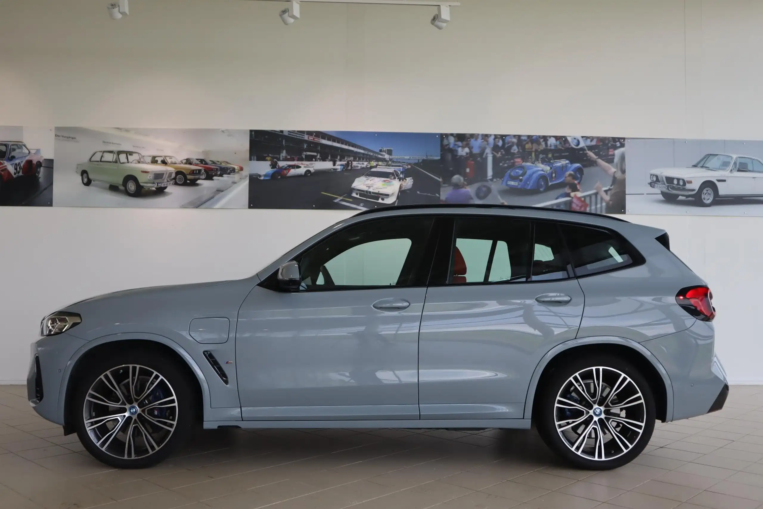 BMW - X3