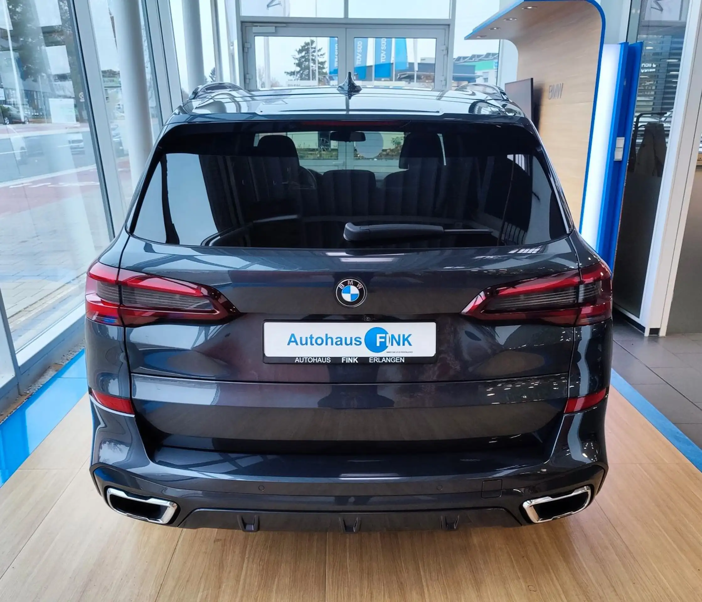 BMW - X5