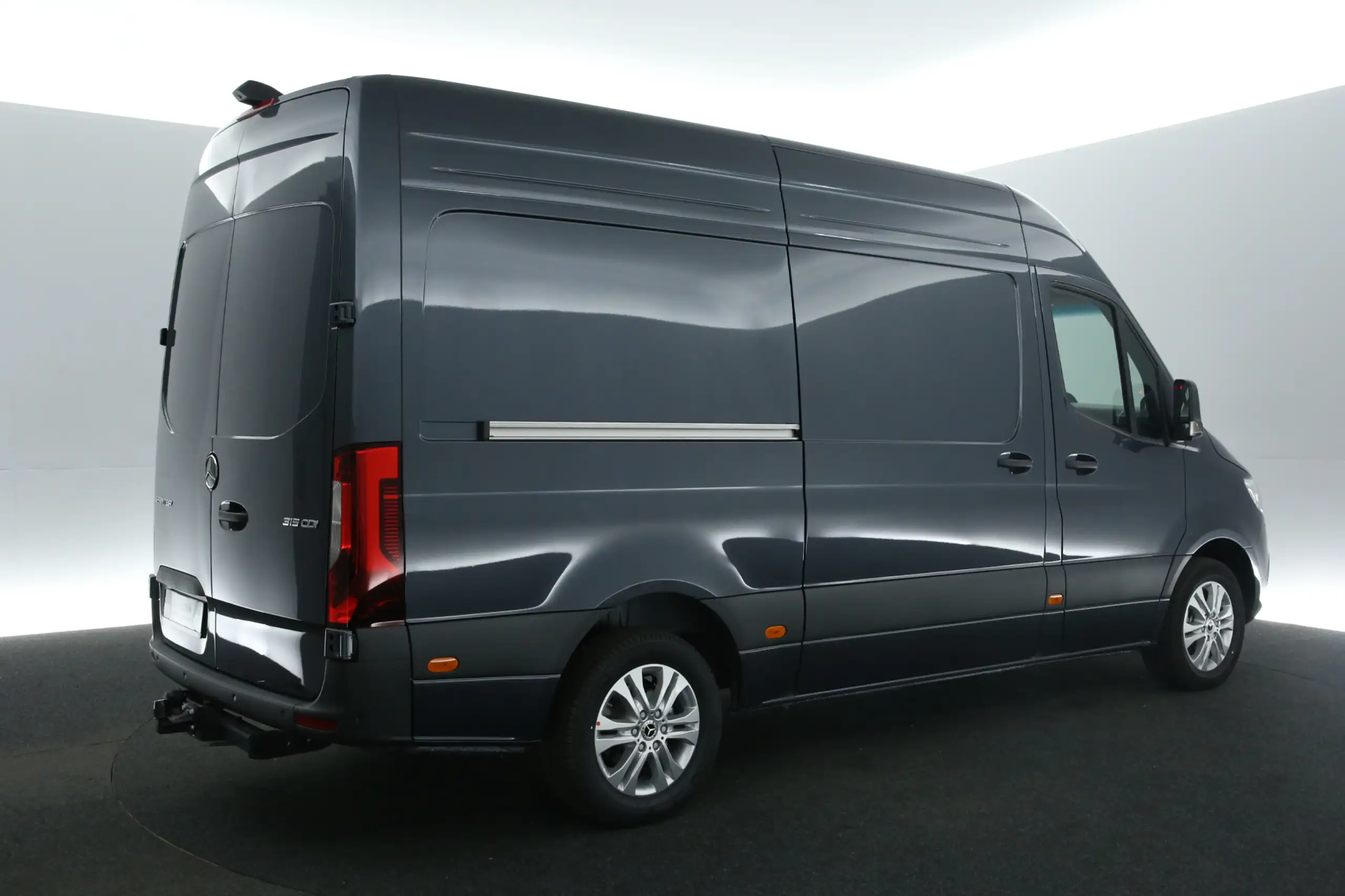 Mercedes-Benz - Sprinter