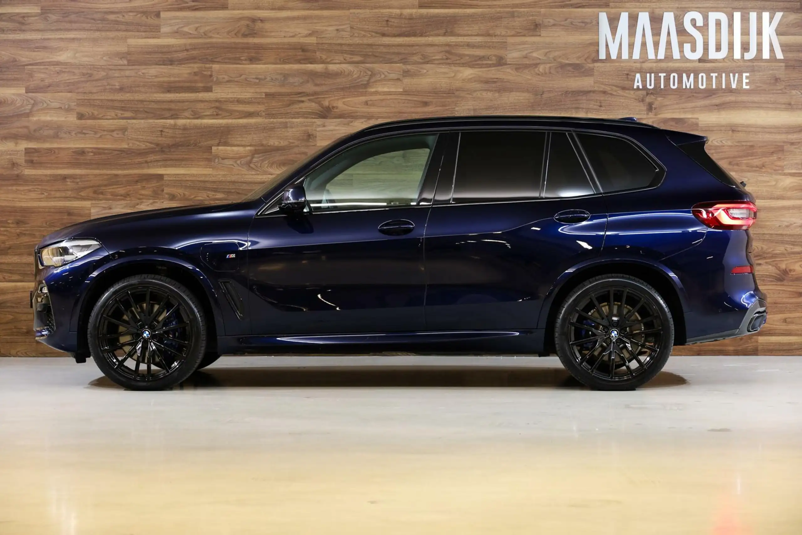 BMW - X5