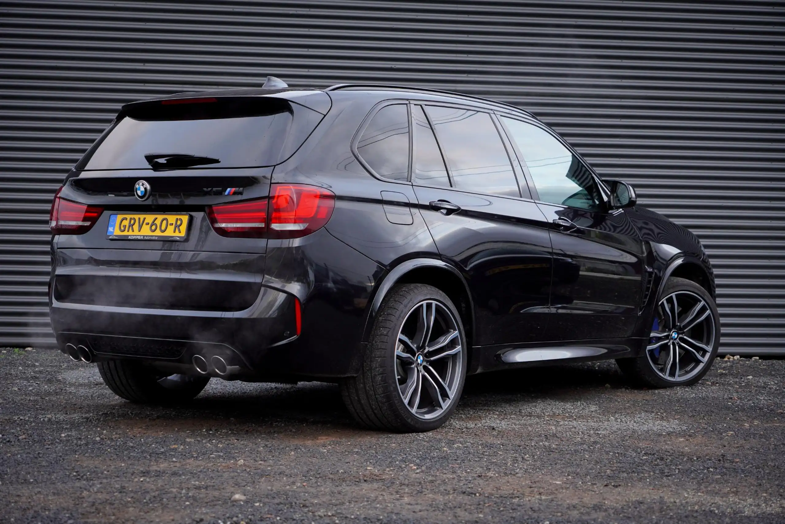 BMW - X5 M