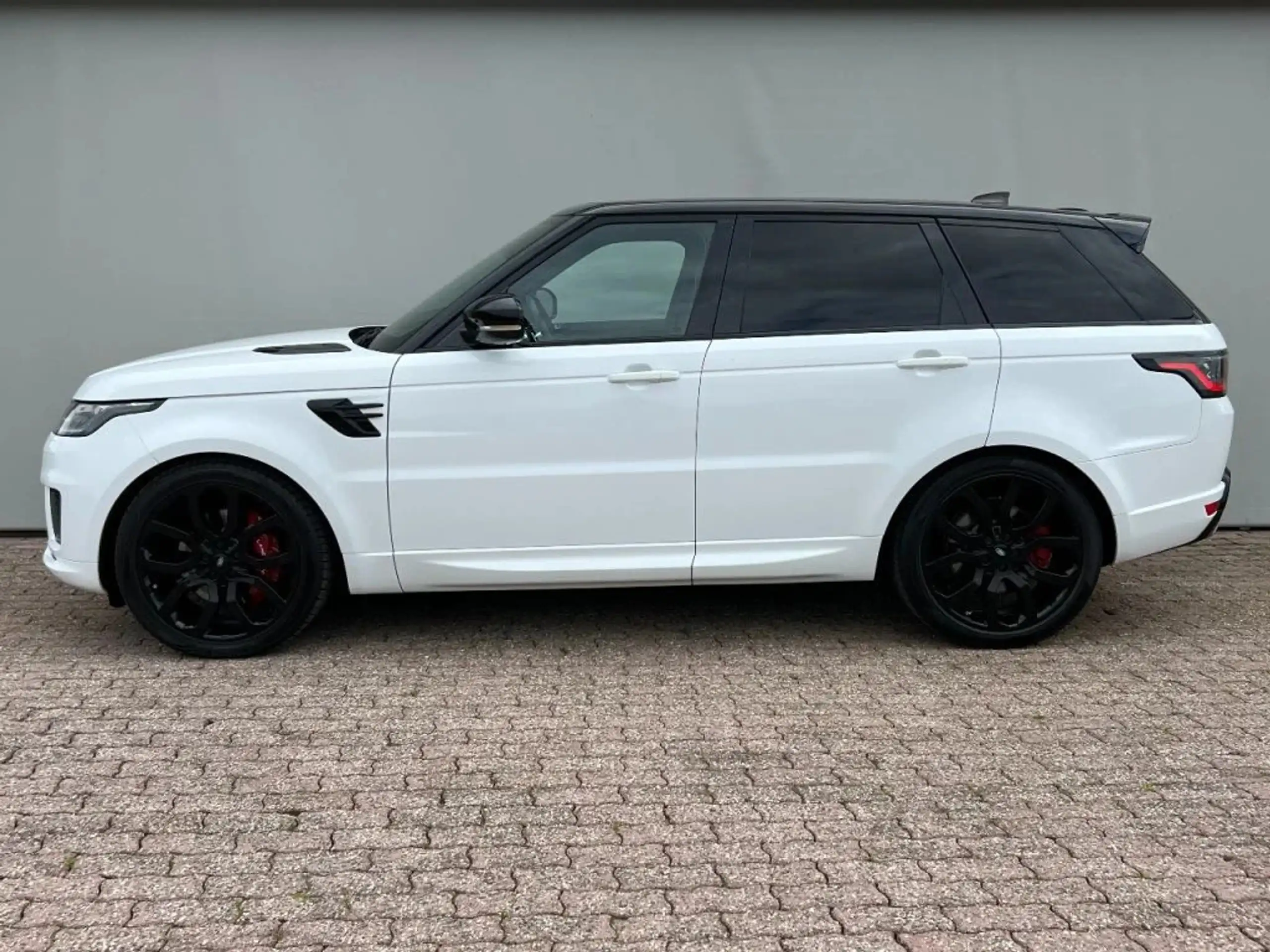 Land Rover - Range Rover Sport