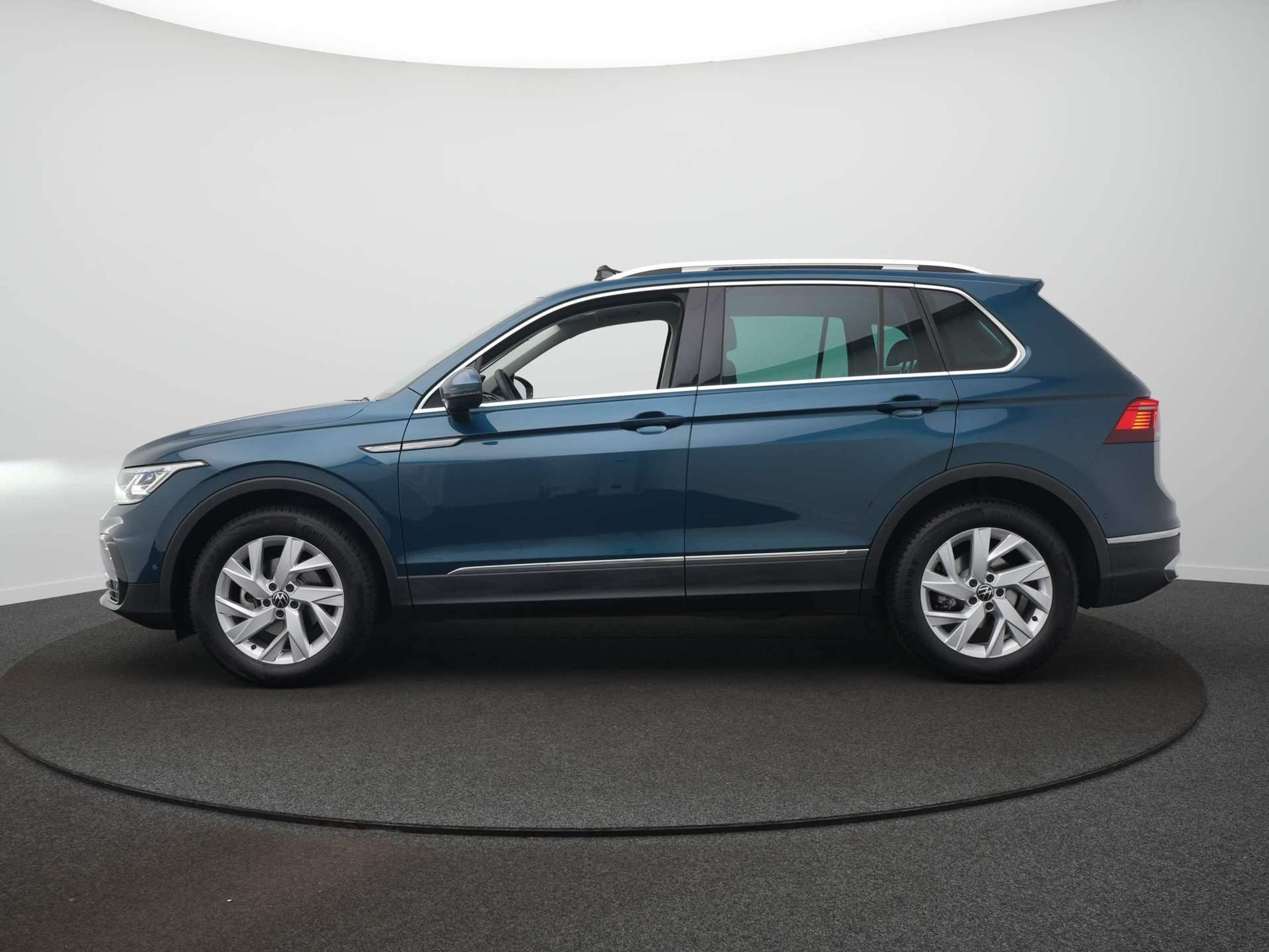 Volkswagen - Tiguan