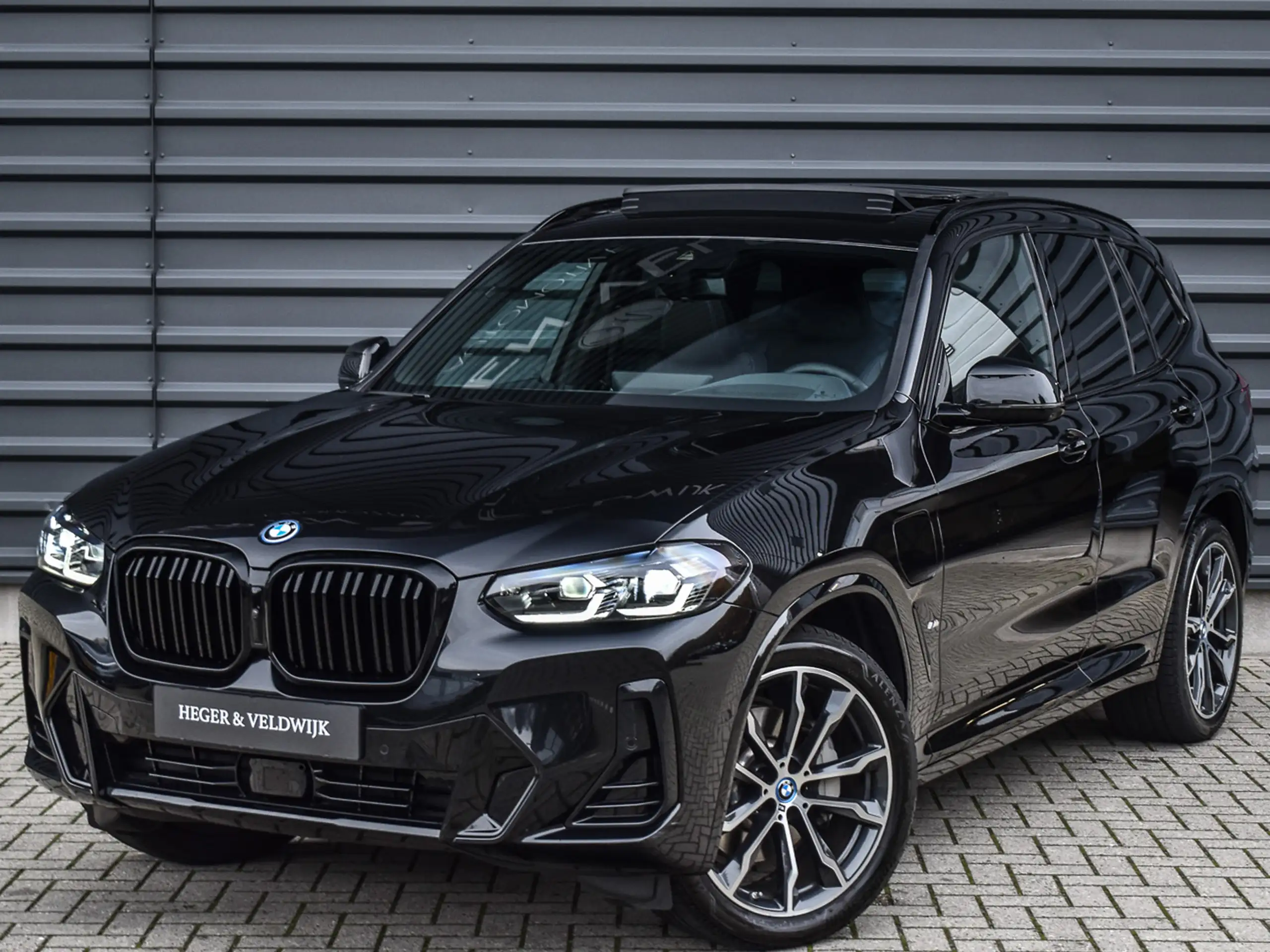 BMW - X3