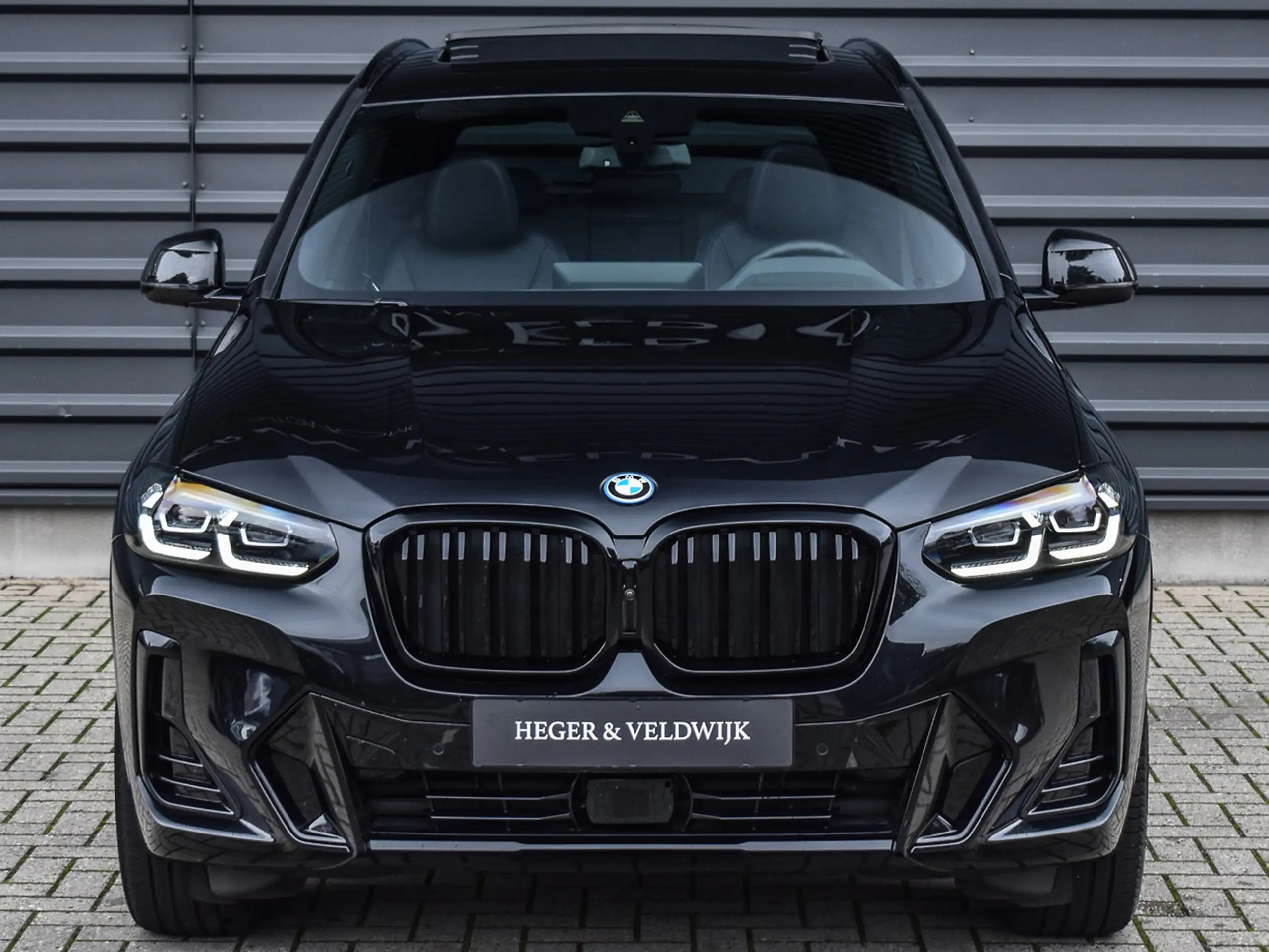 BMW - X3