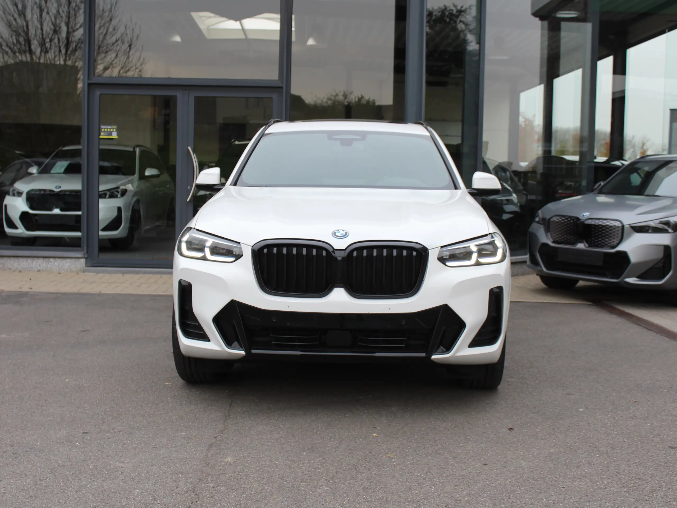 BMW - X3