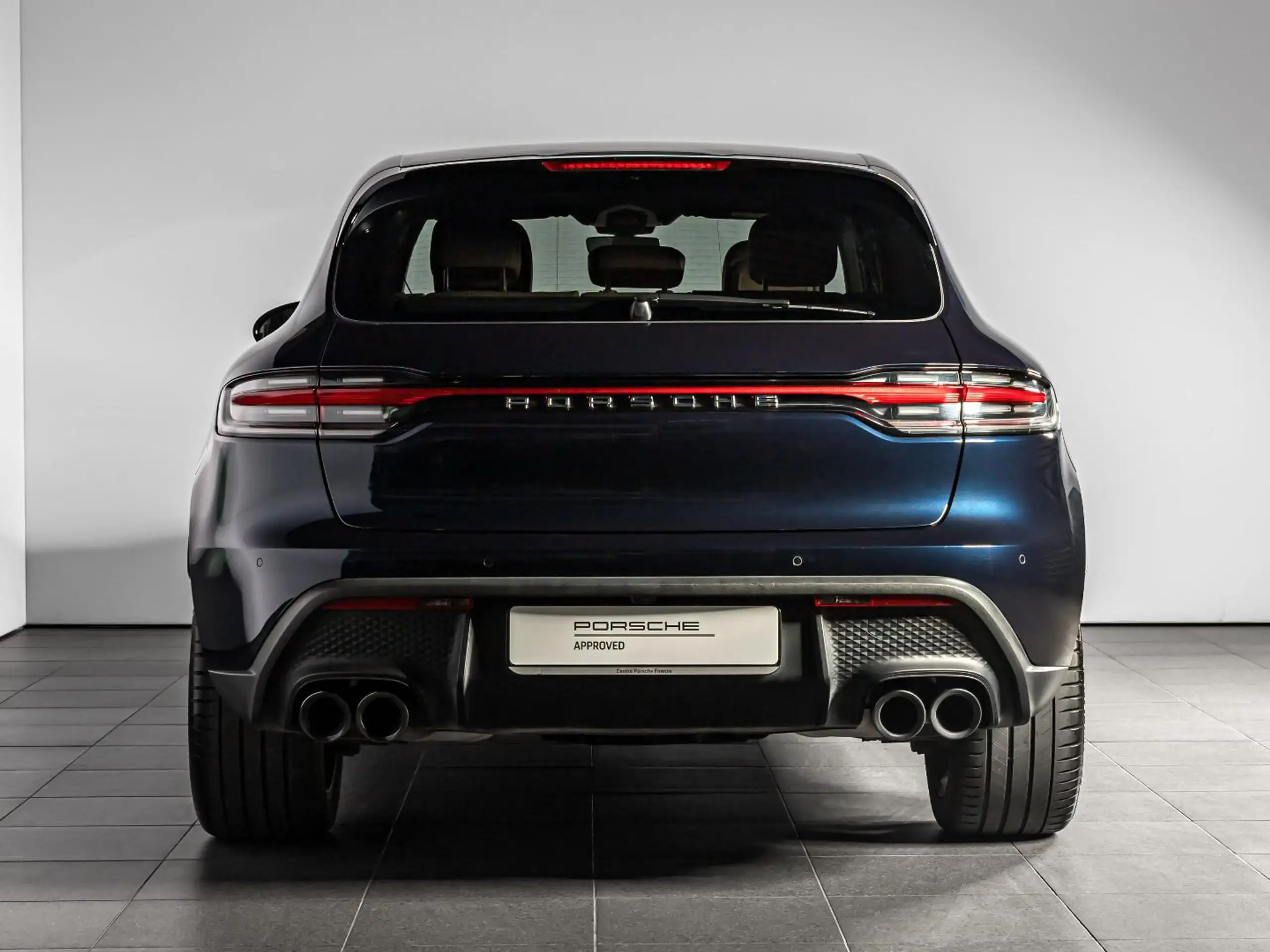 Porsche - Macan