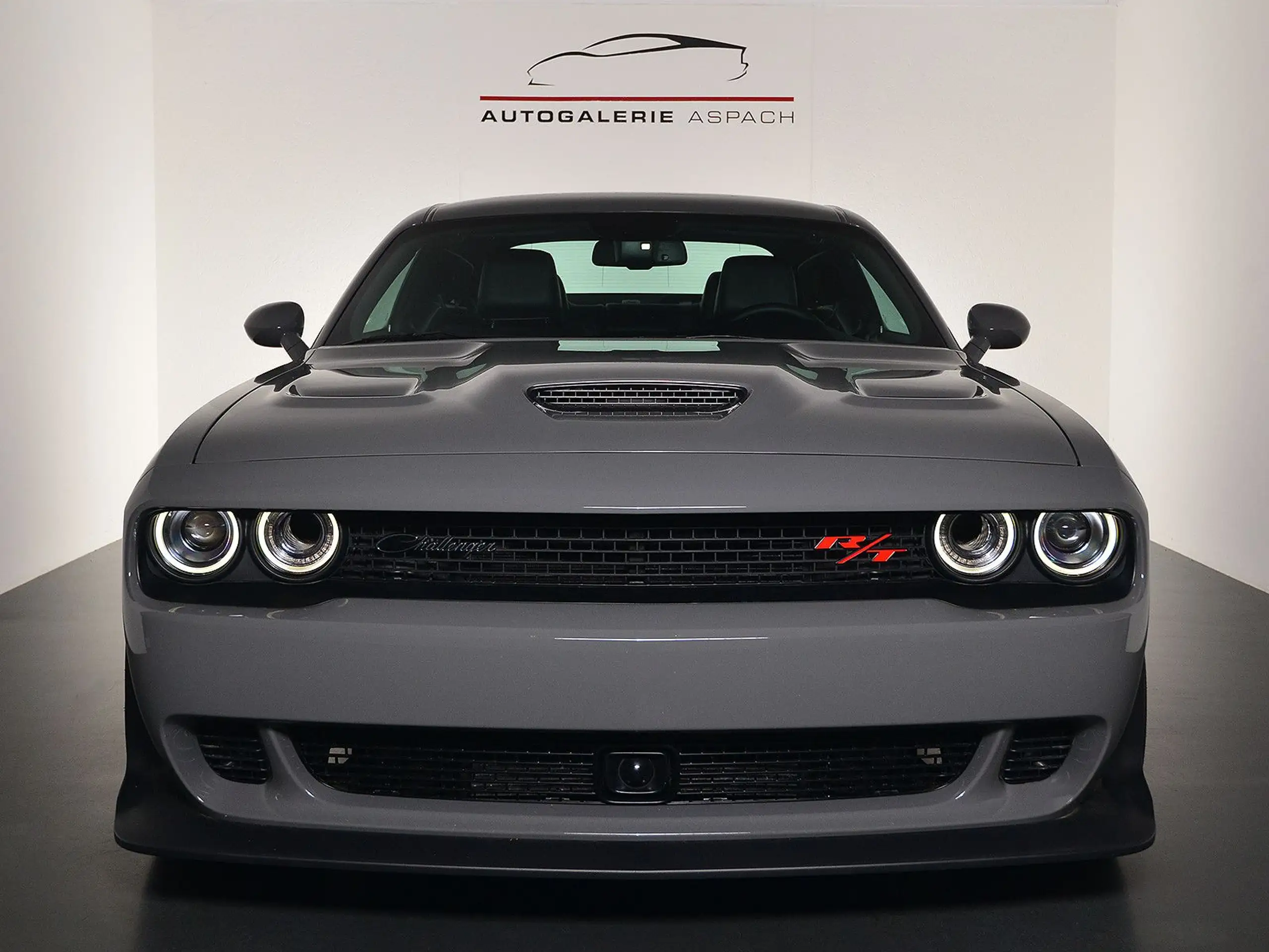 Dodge - Challenger