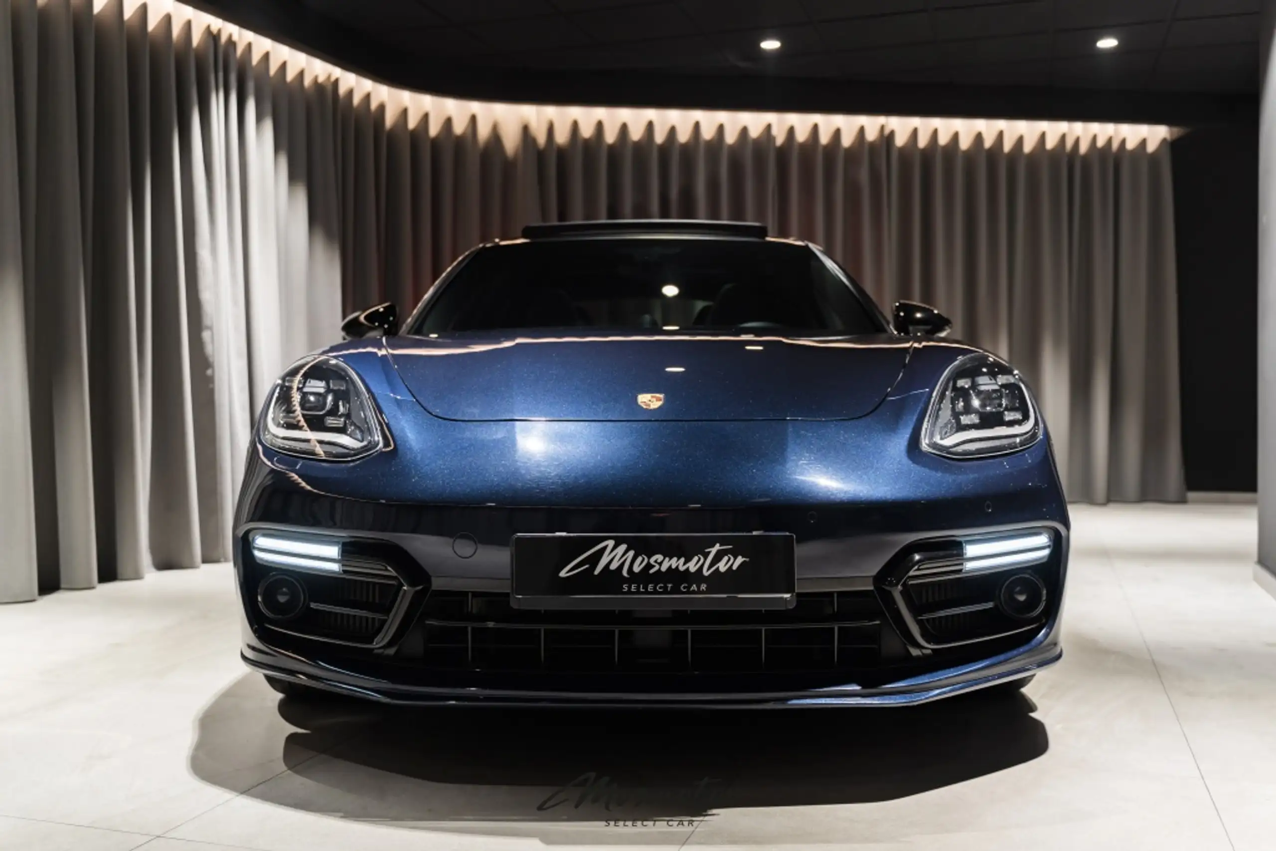 Porsche - Panamera