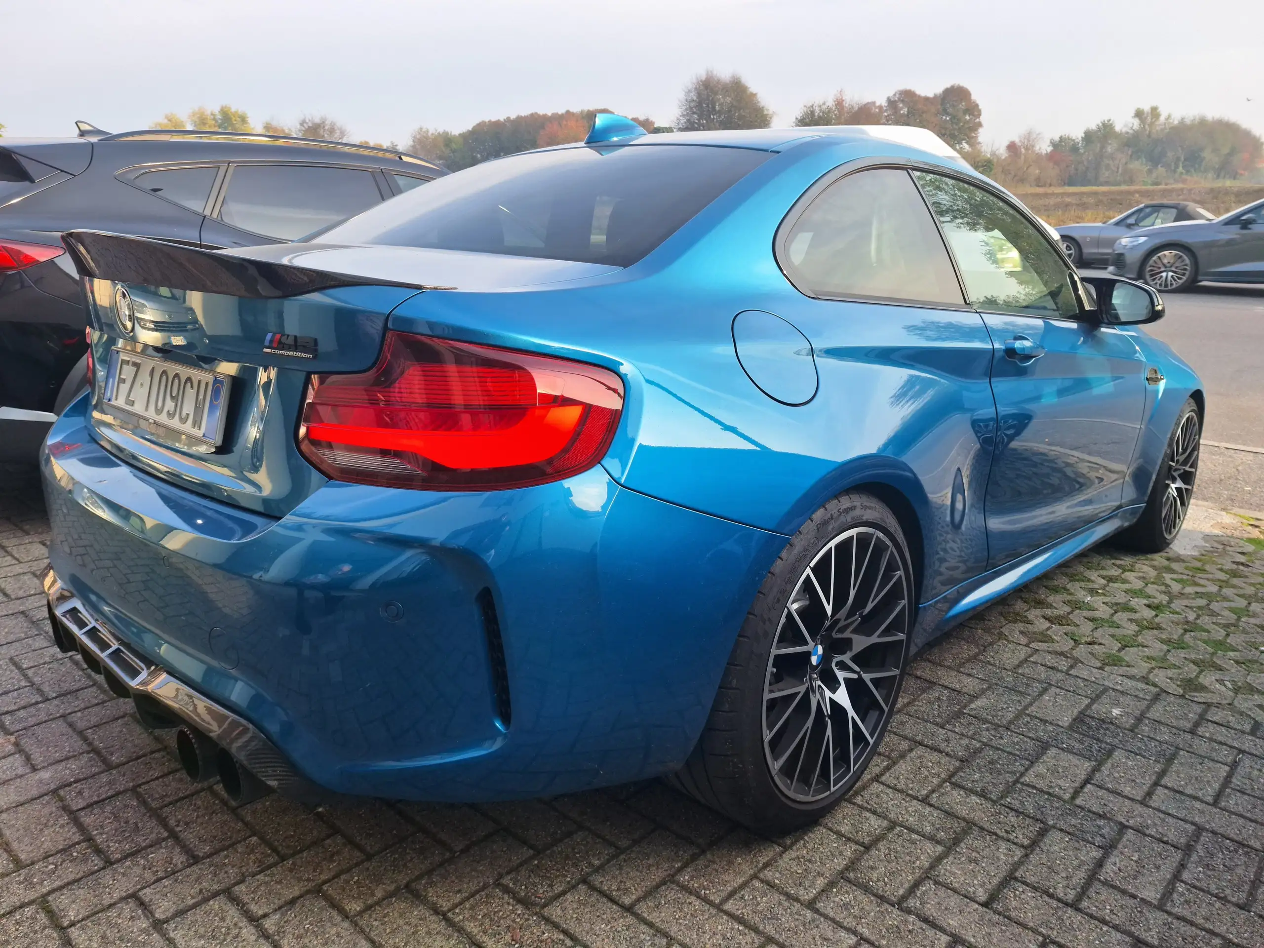 BMW - M2