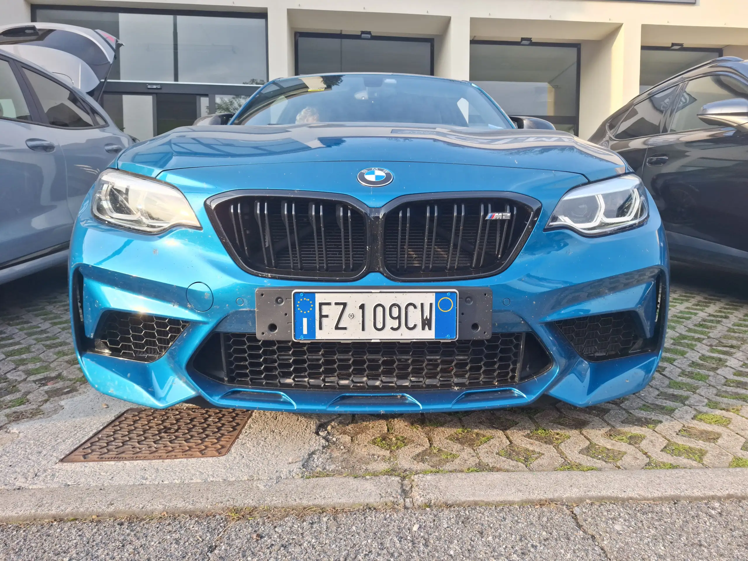 BMW - M2