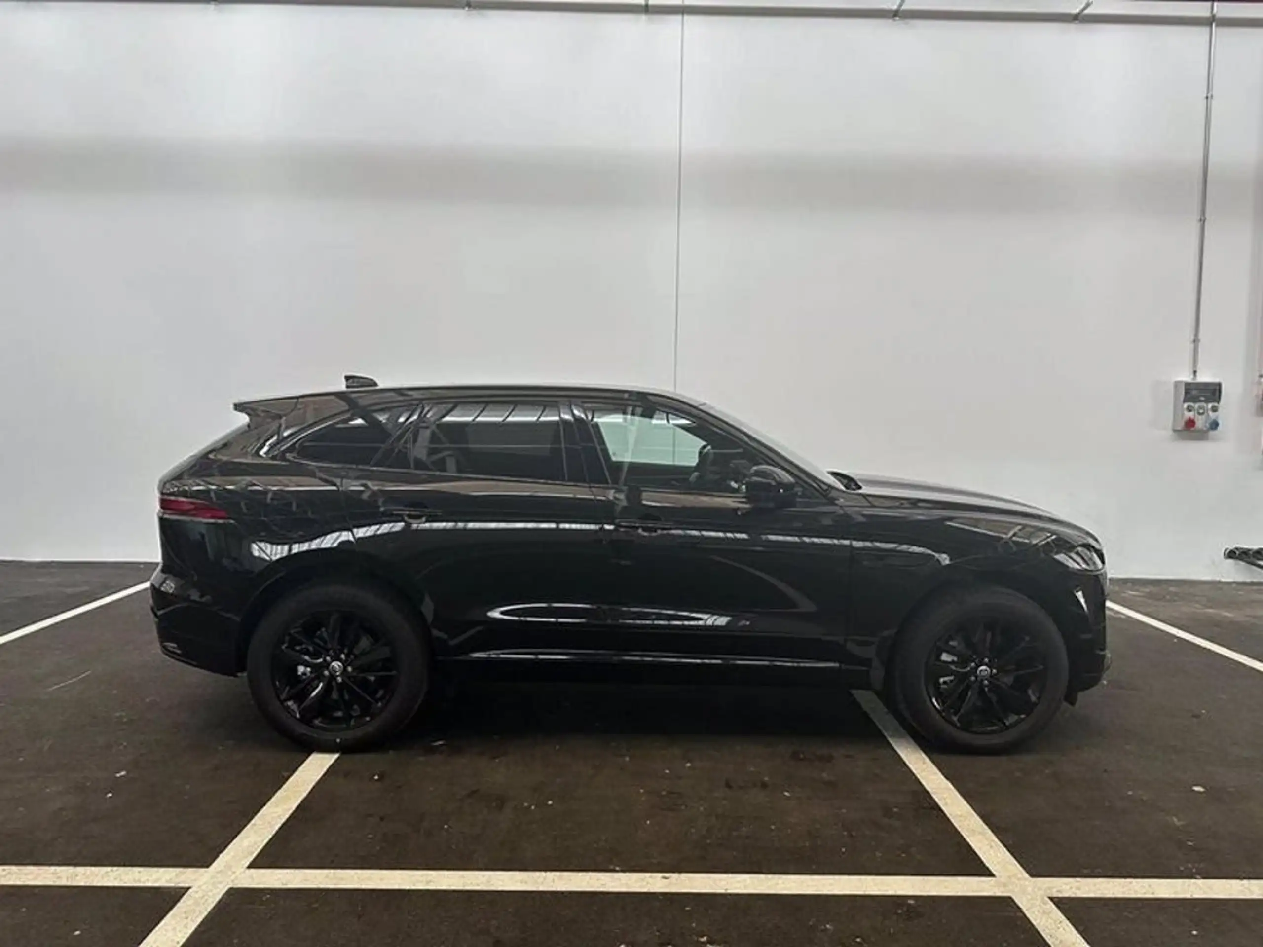 Jaguar - F-Pace