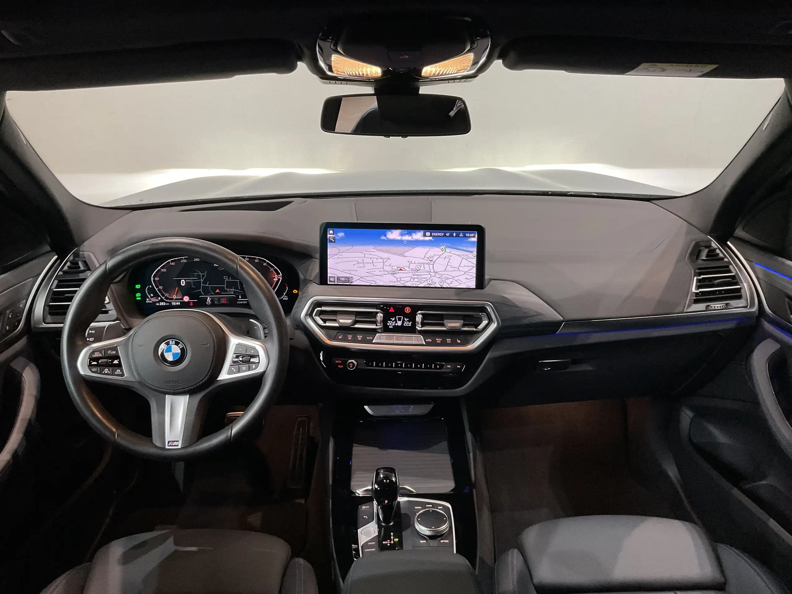 BMW - X3