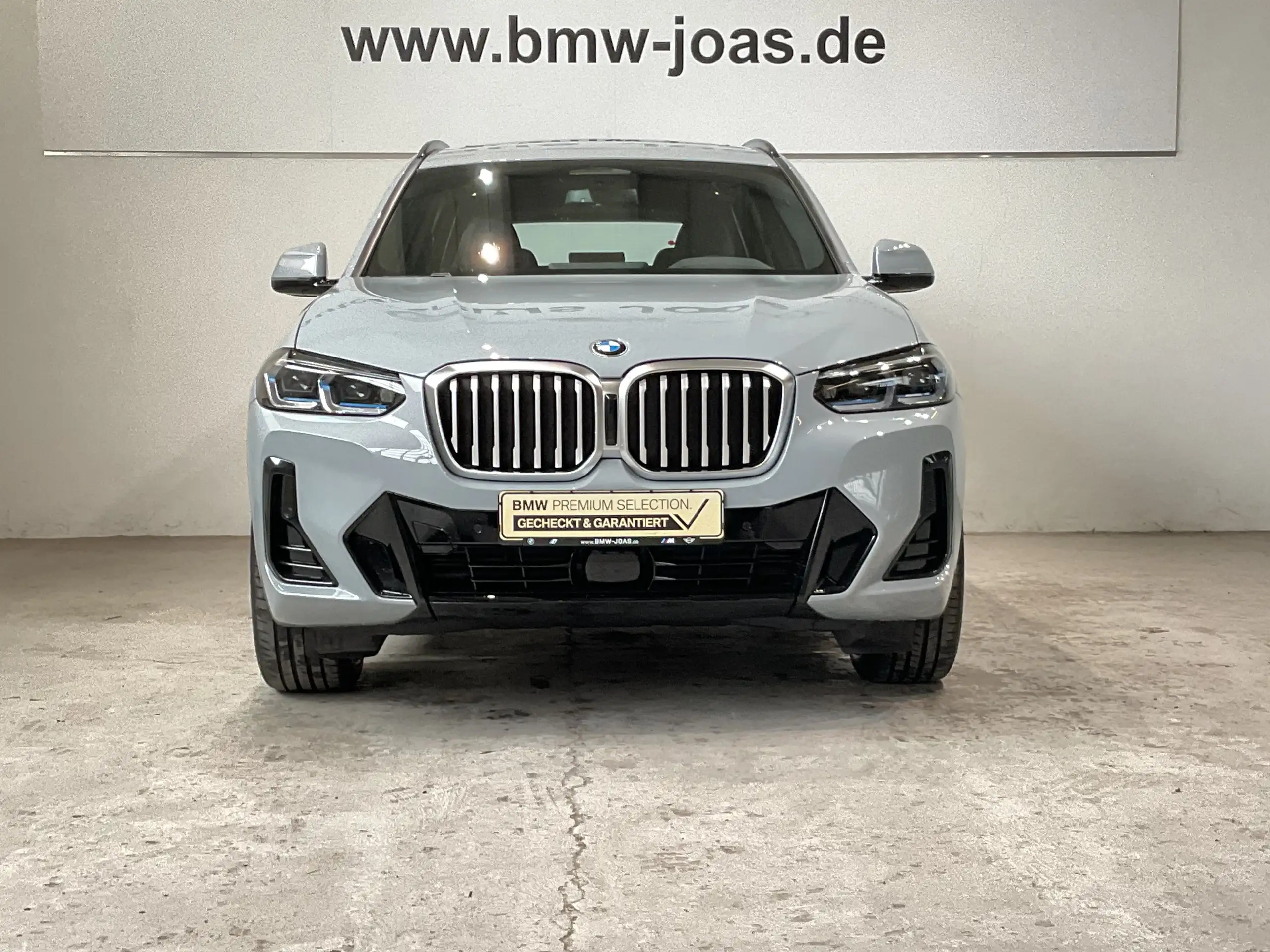 BMW - X3