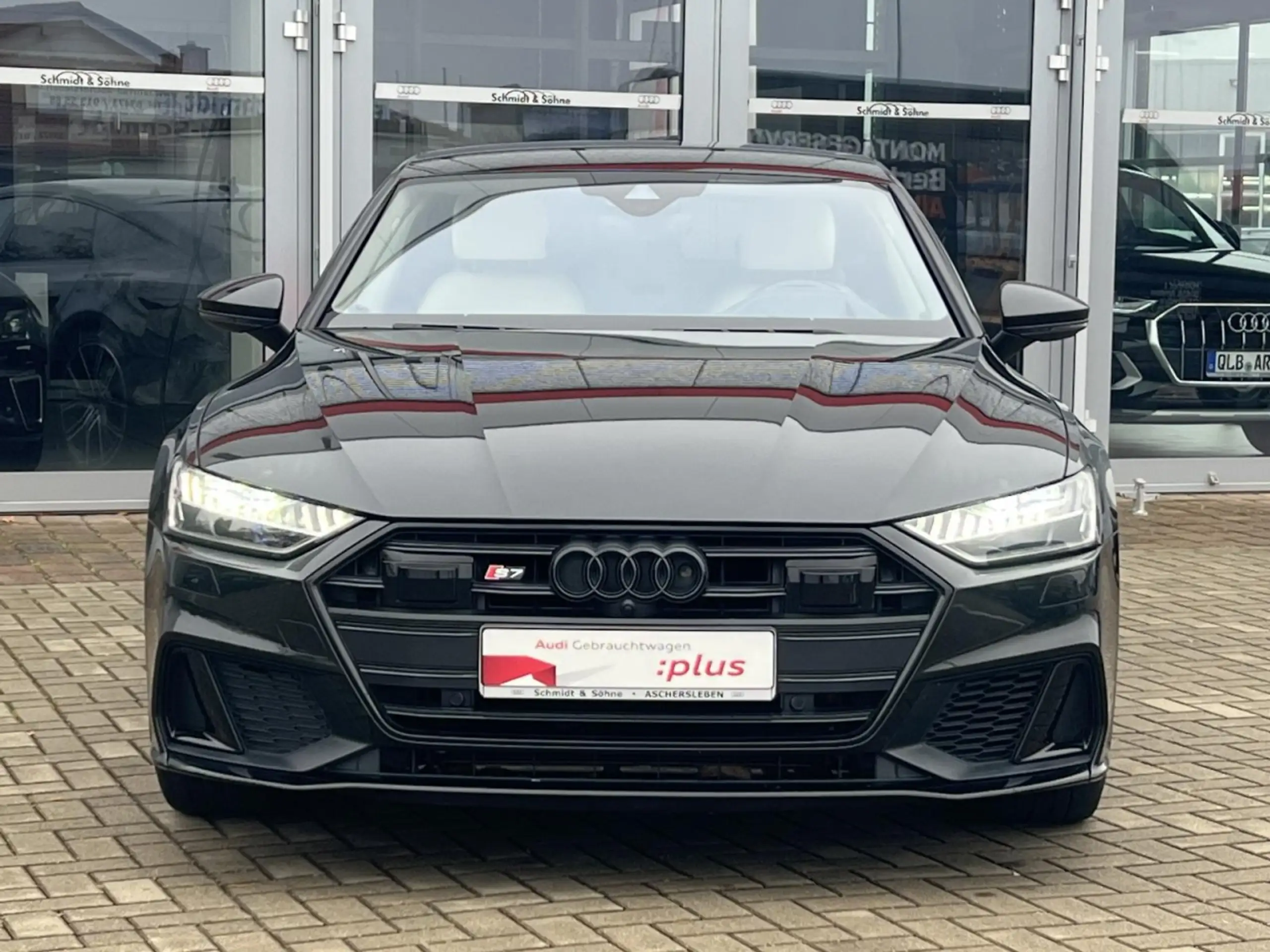 Audi - S7