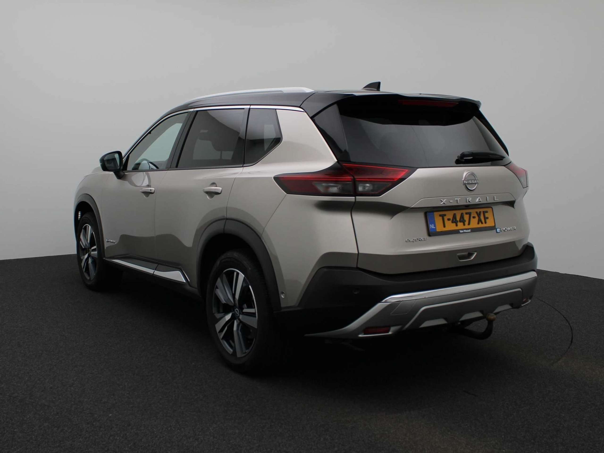 Nissan - X-Trail