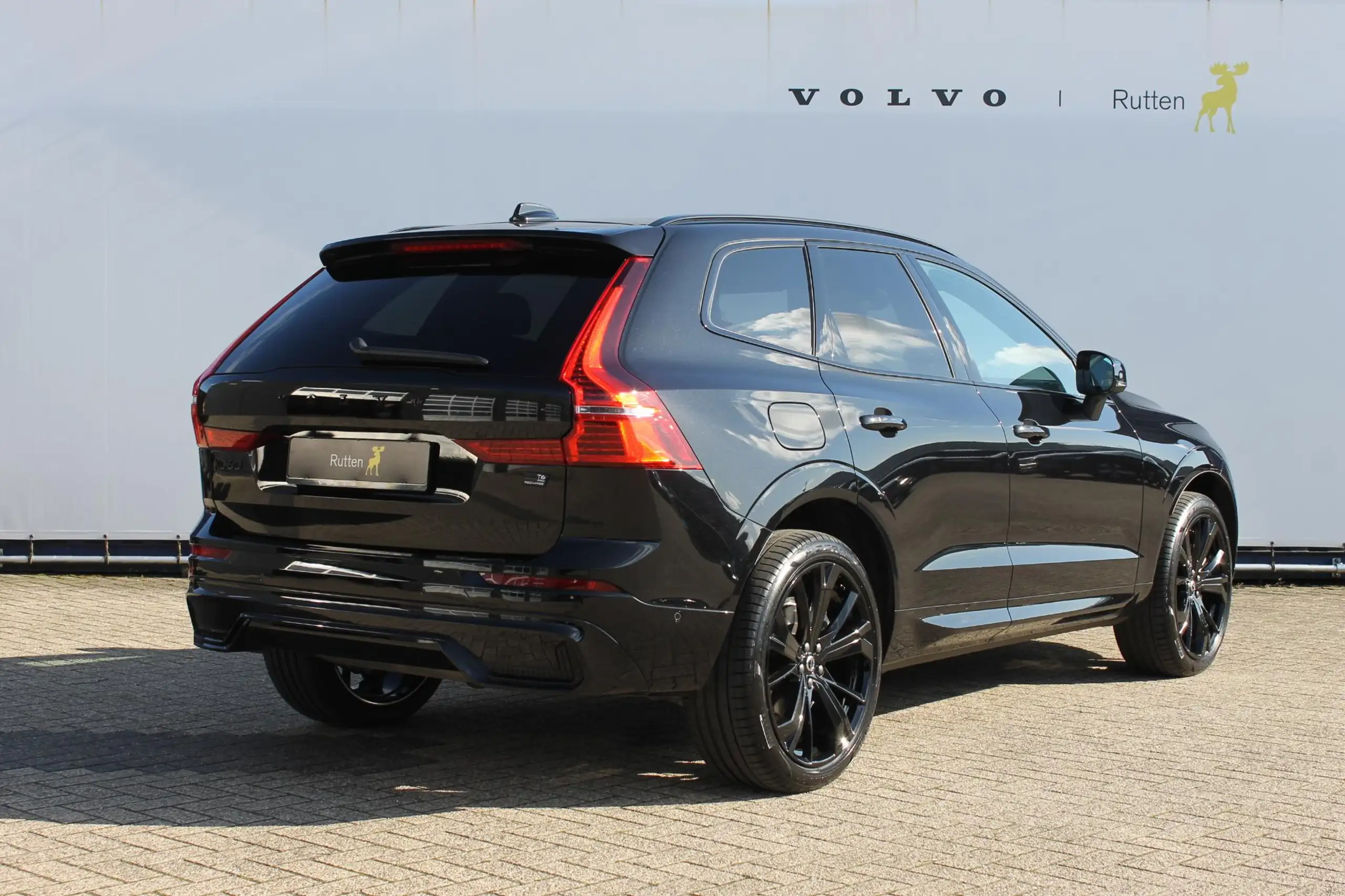 Volvo - XC60