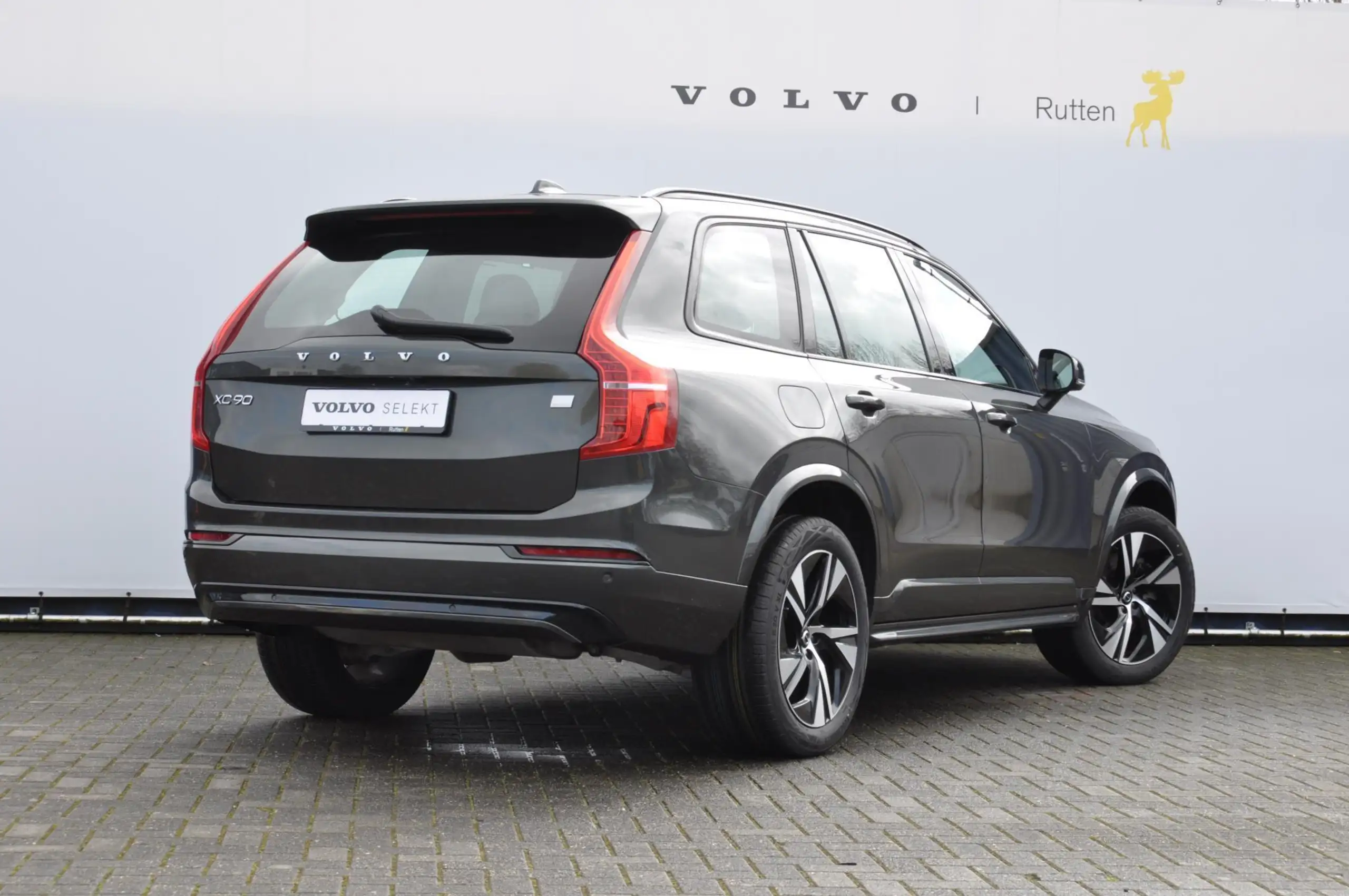 Volvo - XC90